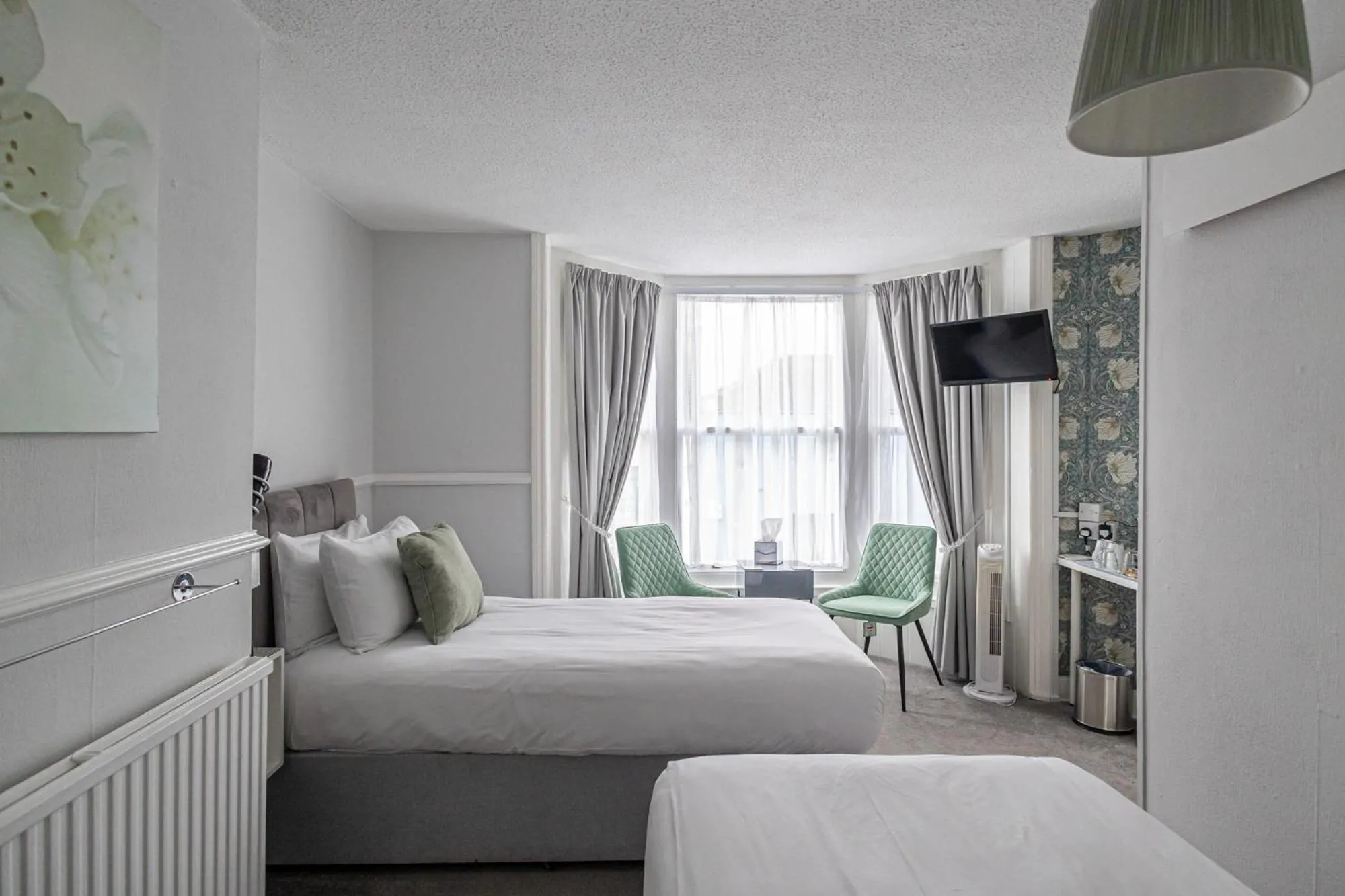 Bedroom, Bed in Gresham Guest House