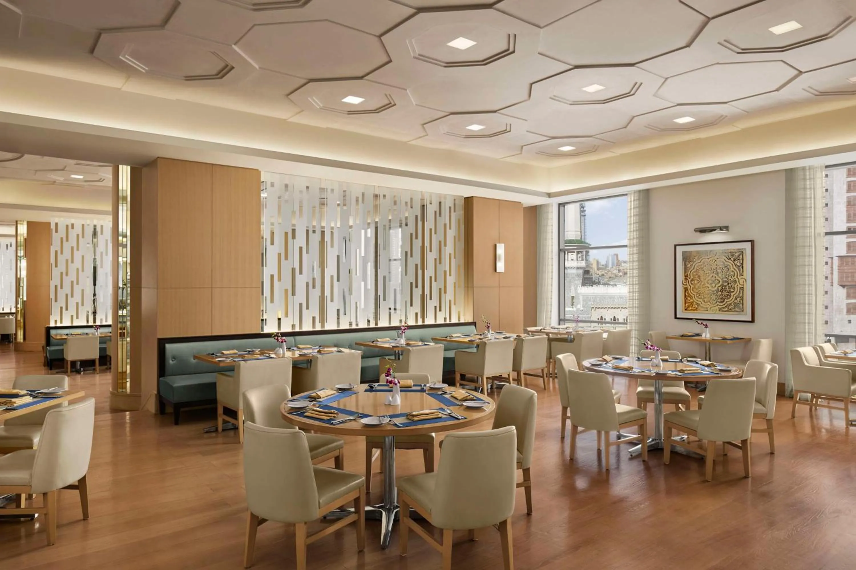 Restaurant/places to eat in Conrad Jabal Omar Makkah