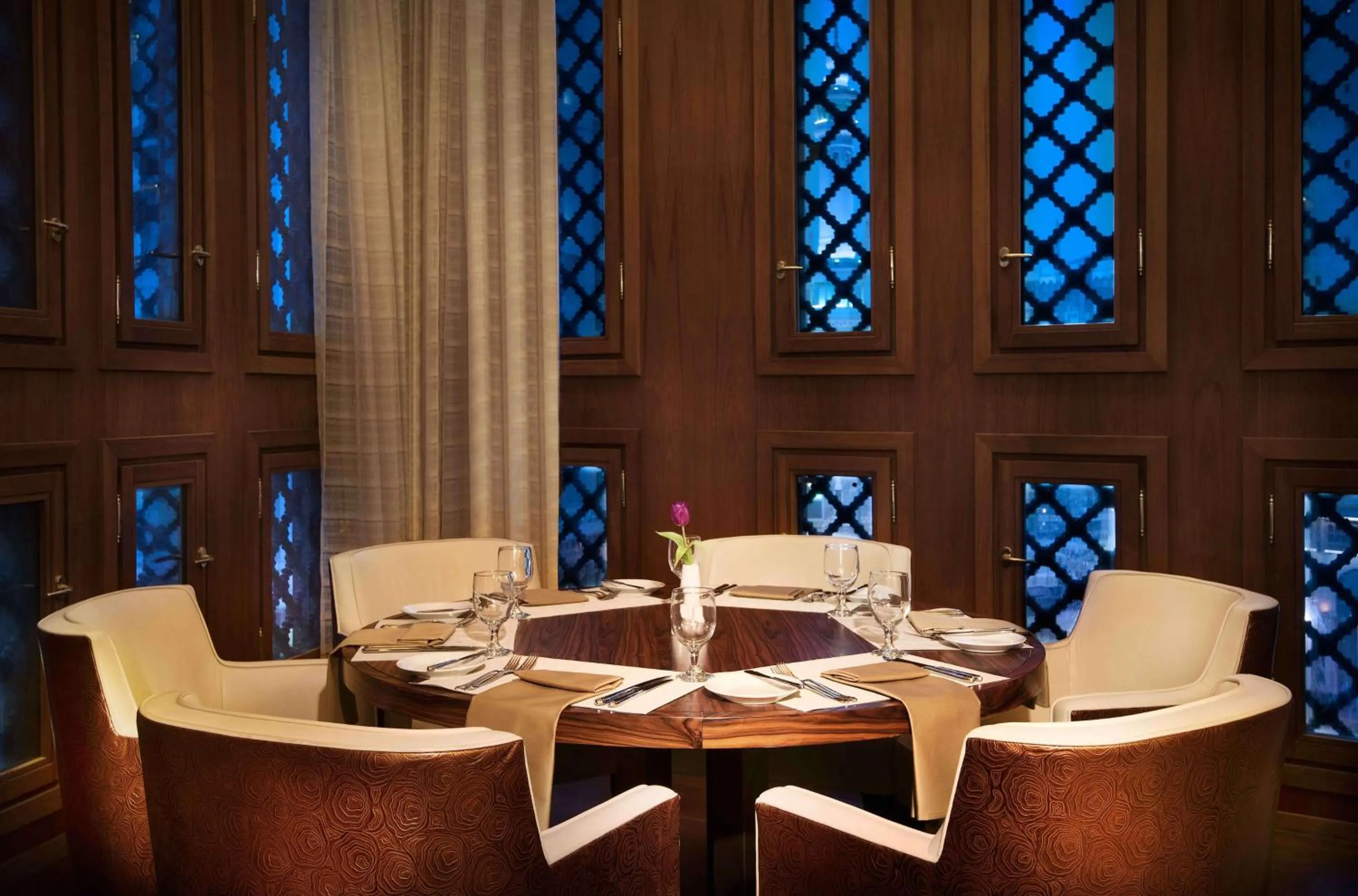 Restaurant/places to eat in Conrad Jabal Omar Makkah