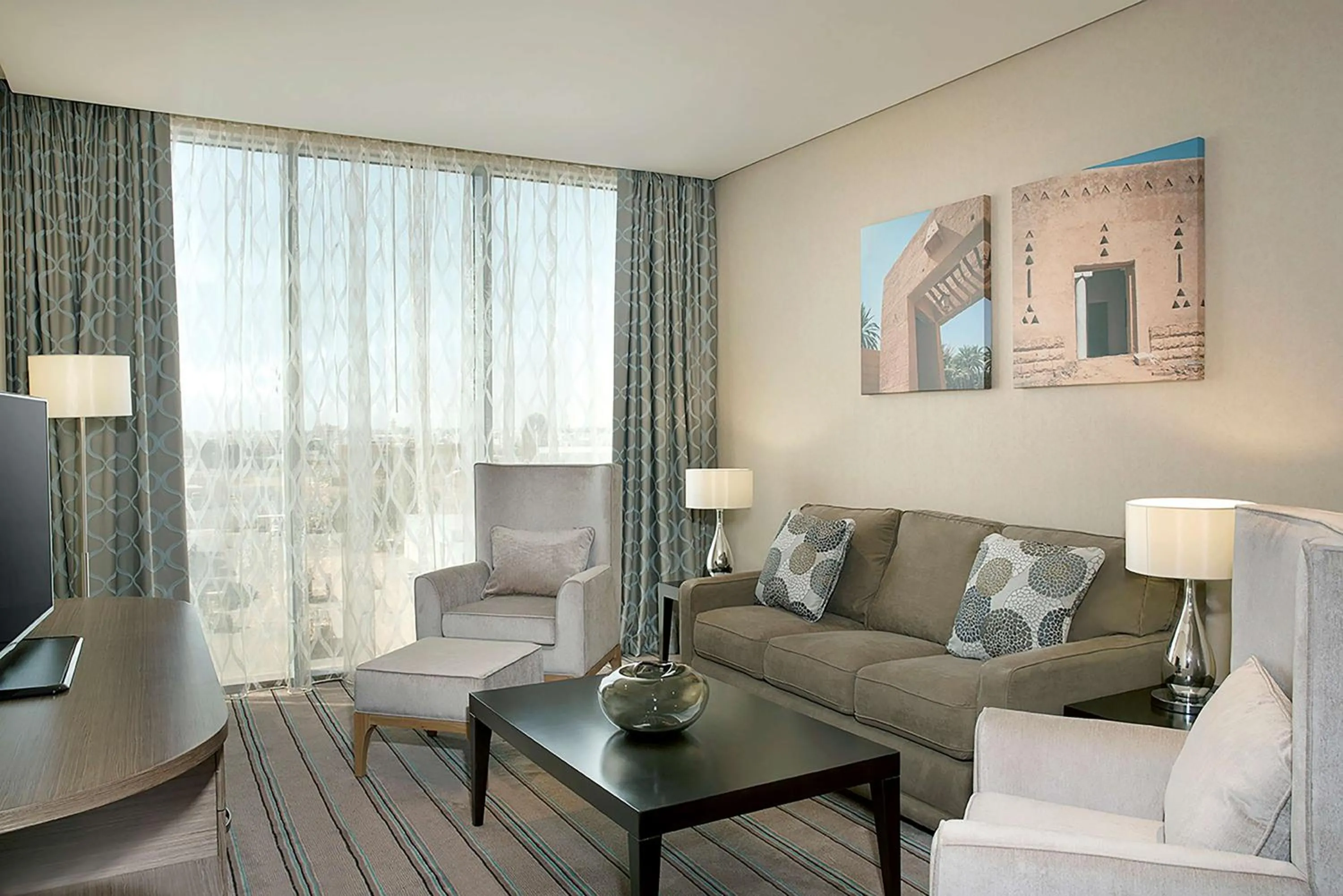 Living room in Hilton Garden Inn Tabuk