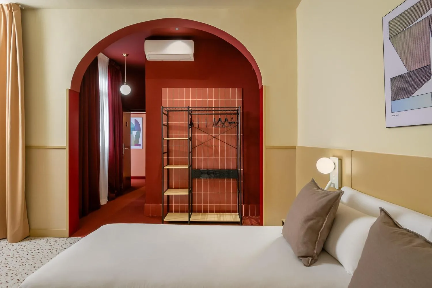 Bed in BYPILLOW The Citadel