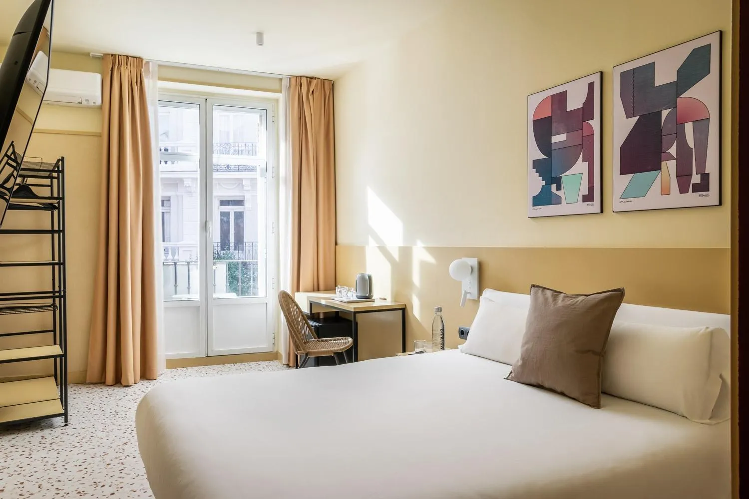 Bed in BYPILLOW The Citadel