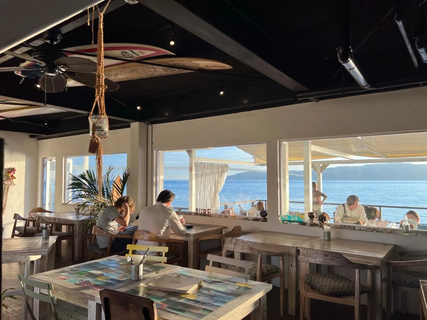 Restaurant/places to eat in BeachHouse Geragera