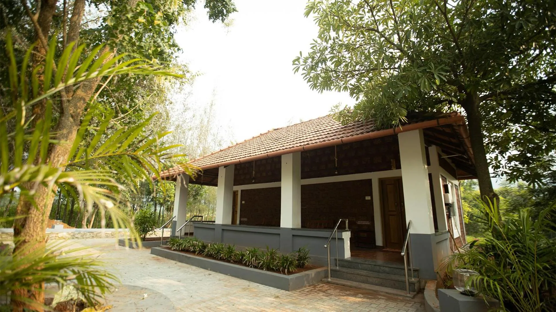 Property building in AARA Jungle Resort