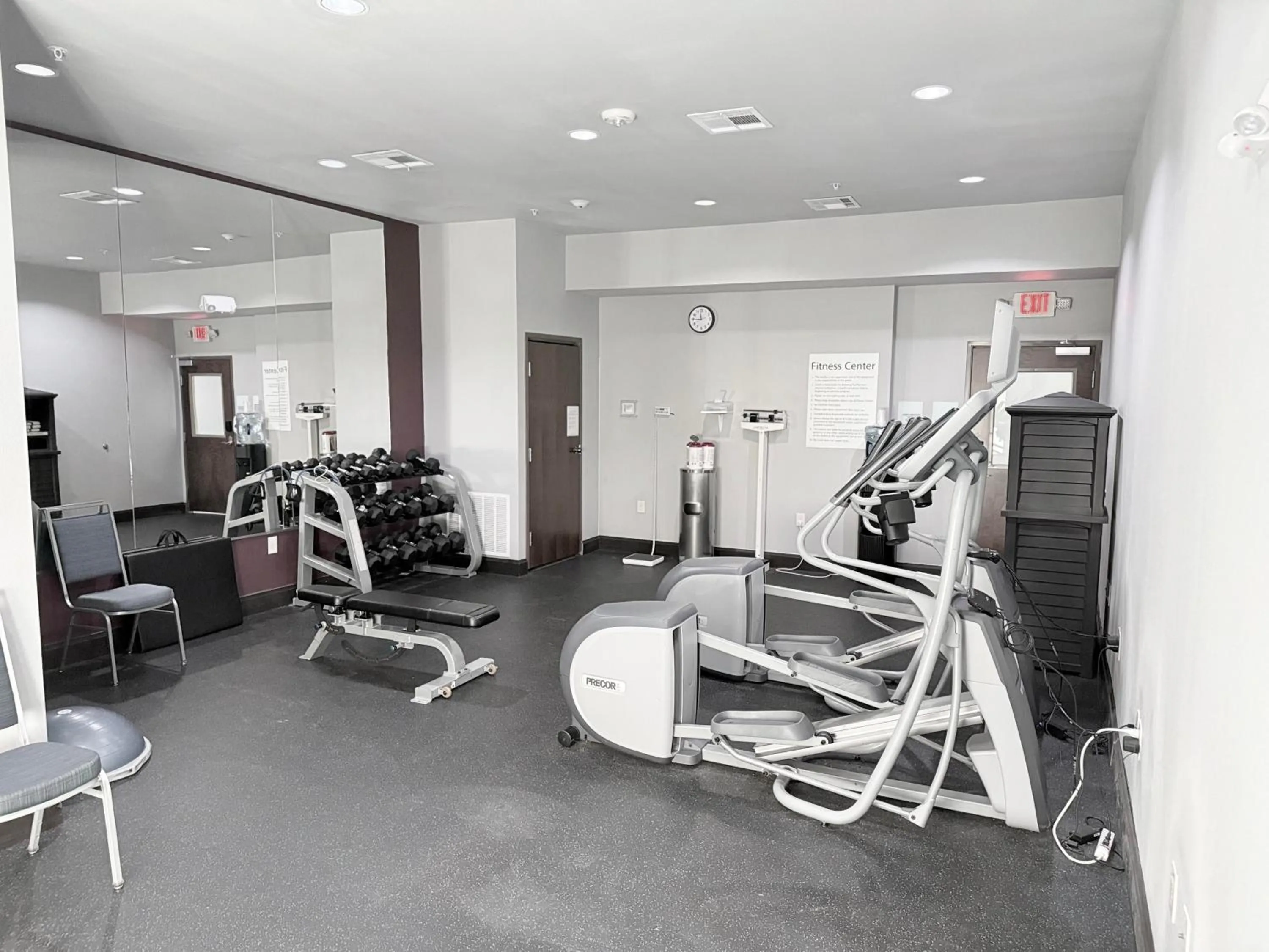 Fitness centre/facilities in Holiday Inn Express & Suites Bonham by IHG