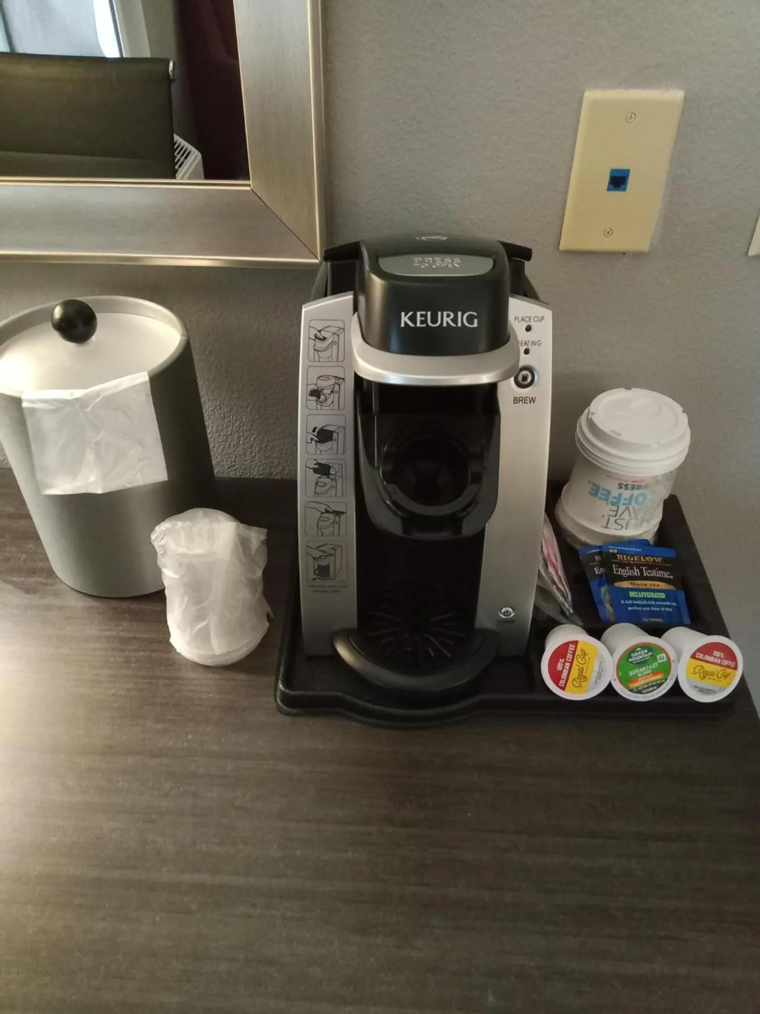 Coffee/tea facilities in Holiday Inn Express & Suites Bonham by IHG