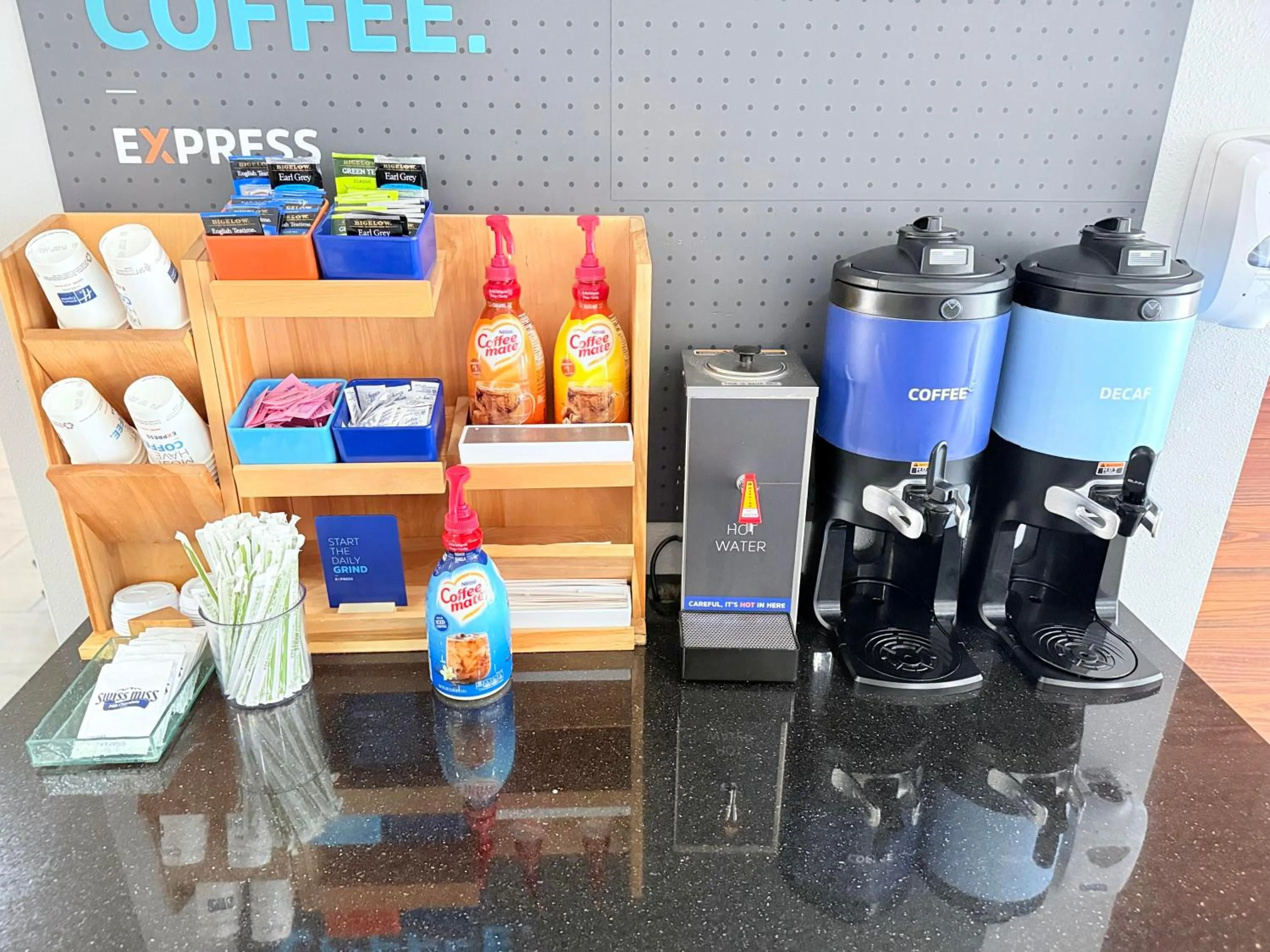 Breakfast in Holiday Inn Express & Suites Bonham by IHG