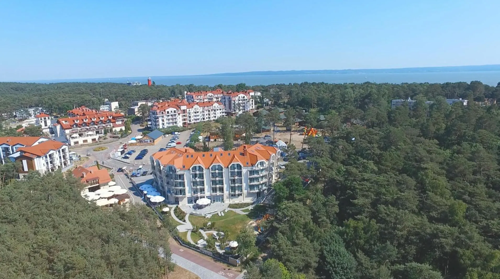 Property building in Hotel White