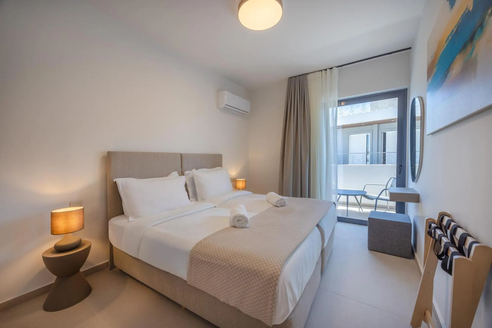 Property building, Bed in Sokio Attiki Hotel, BW Premier Collection
