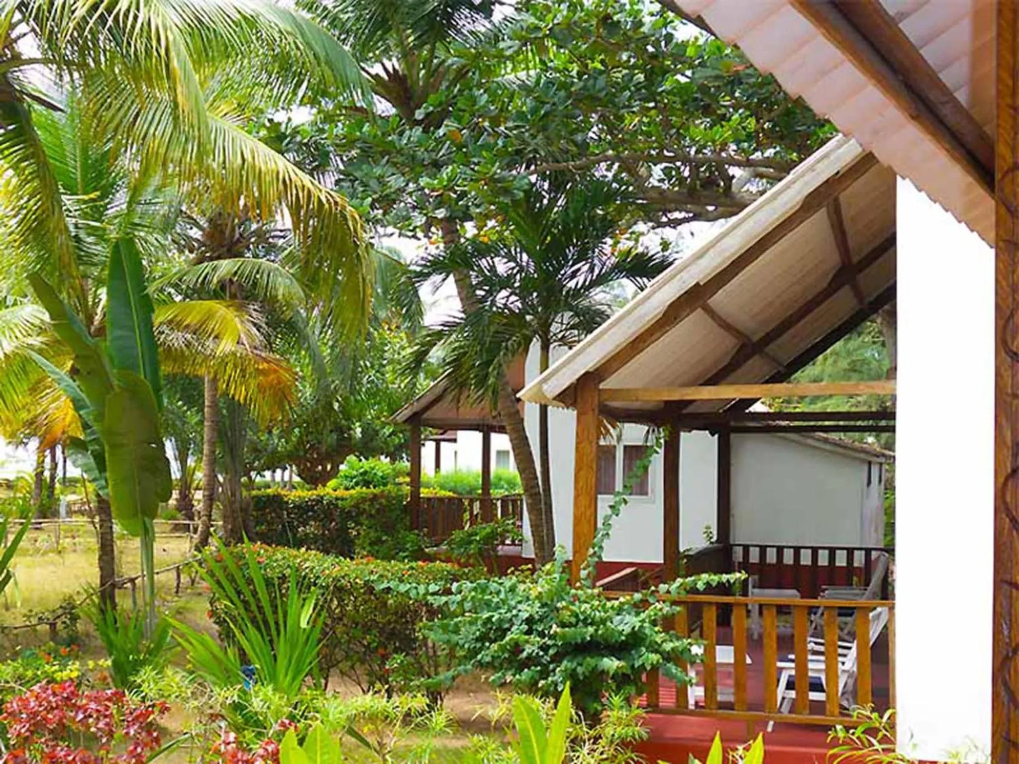 Shower in Hotel Village Vacances Awale Plage