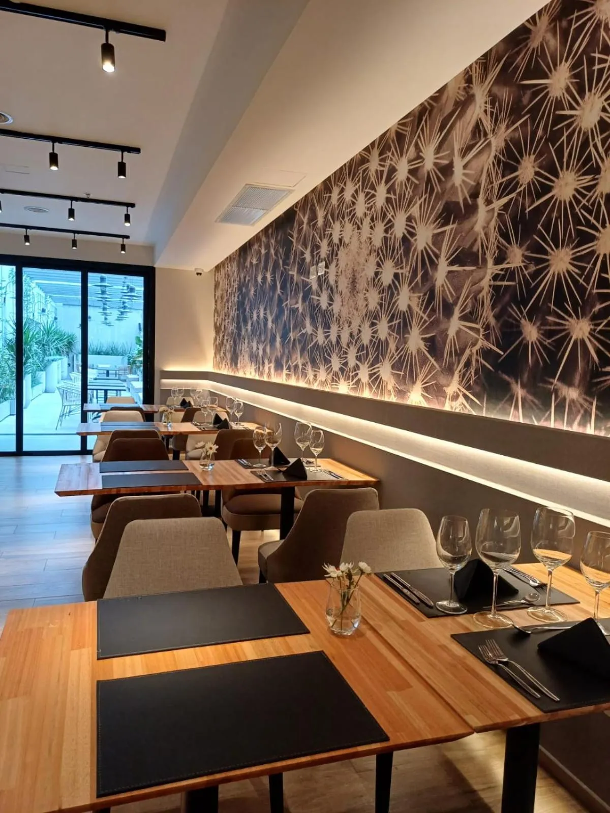 Restaurant/places to eat in Dazzler by Wyndham Salta