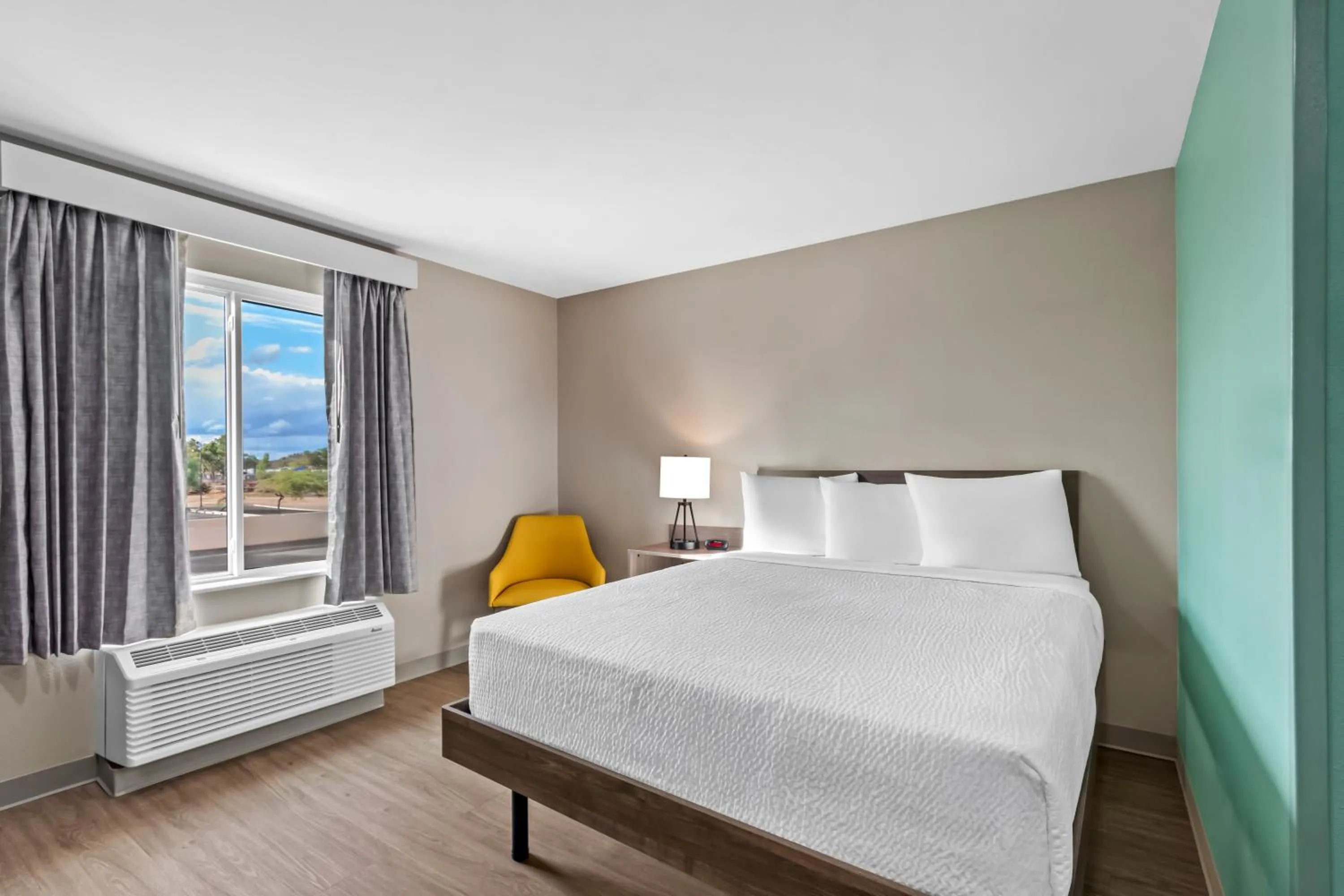 Bedroom in ECHO Suites Extended Stay by Wyndham Phoenix-Peoria/Glendale