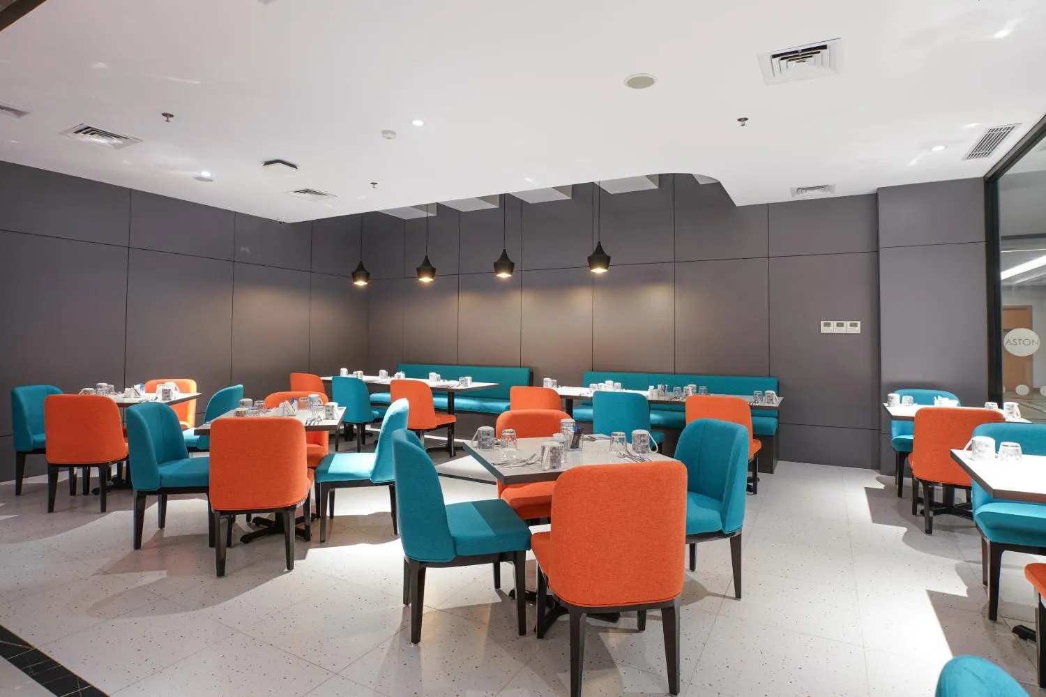 Restaurant/places to eat in Aston Emidary Bangka Hotel and Conference Center