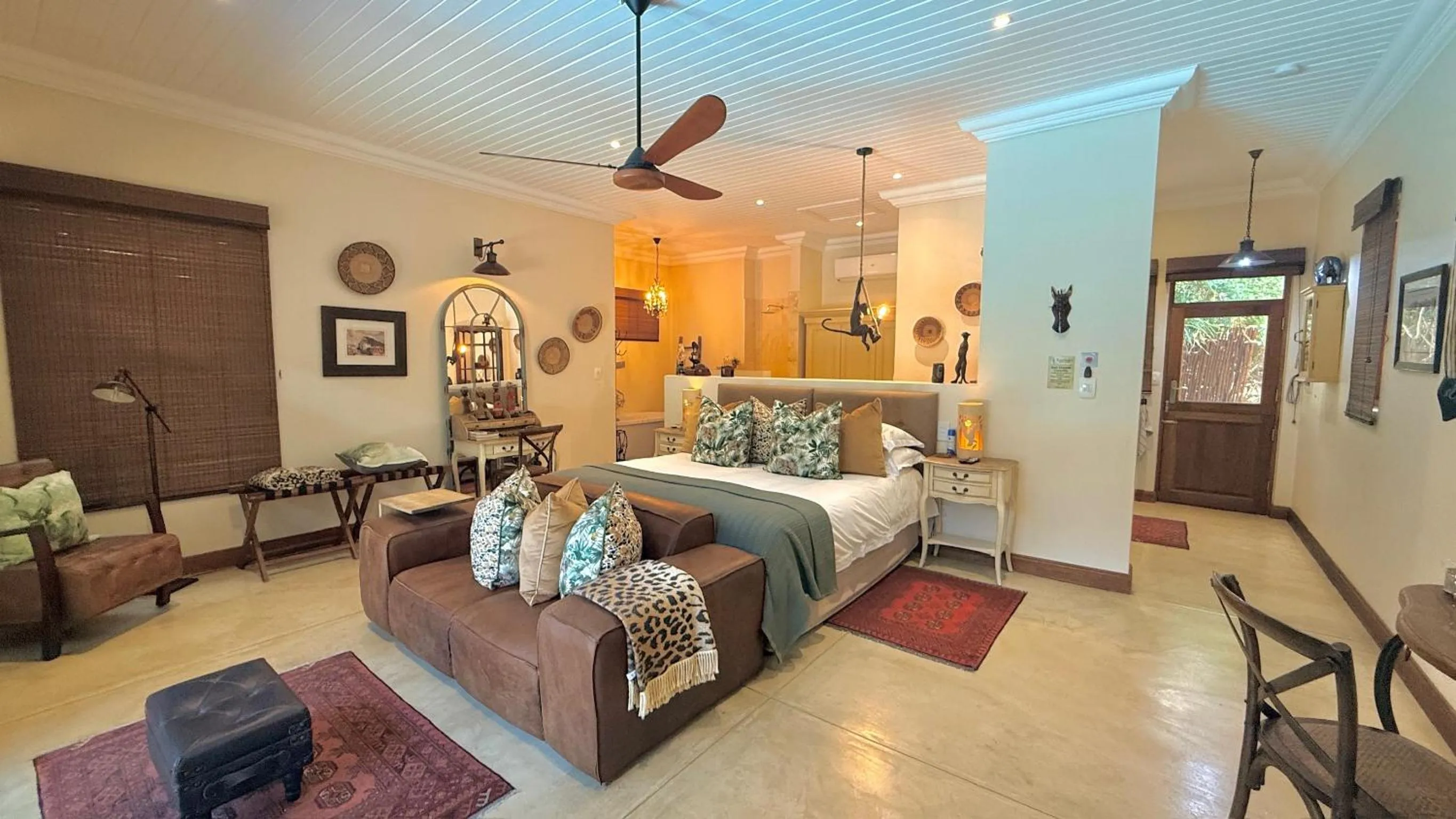 Bedroom, Bed in Kambaku River Lodge