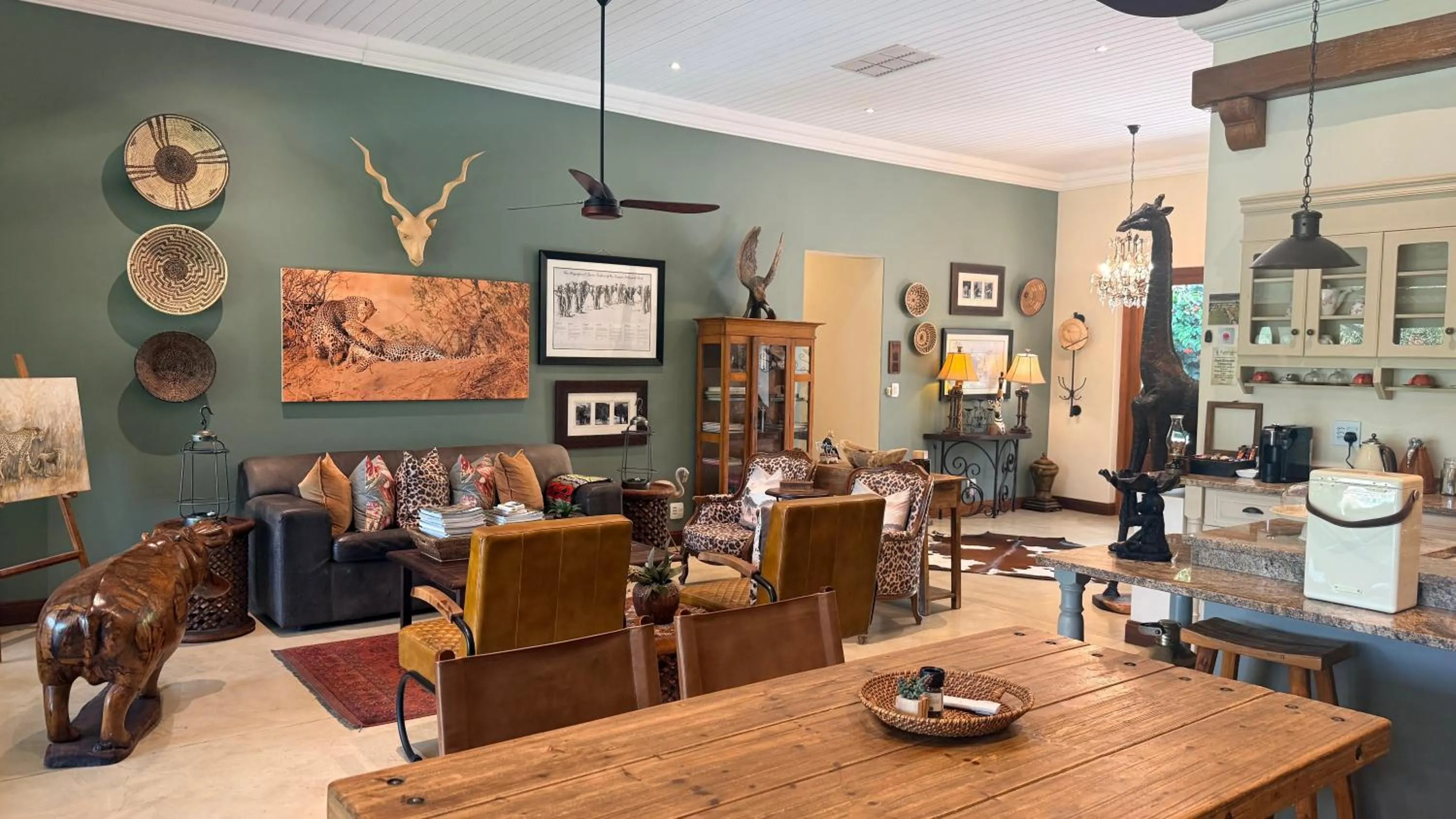 Seating area in Kambaku River Lodge