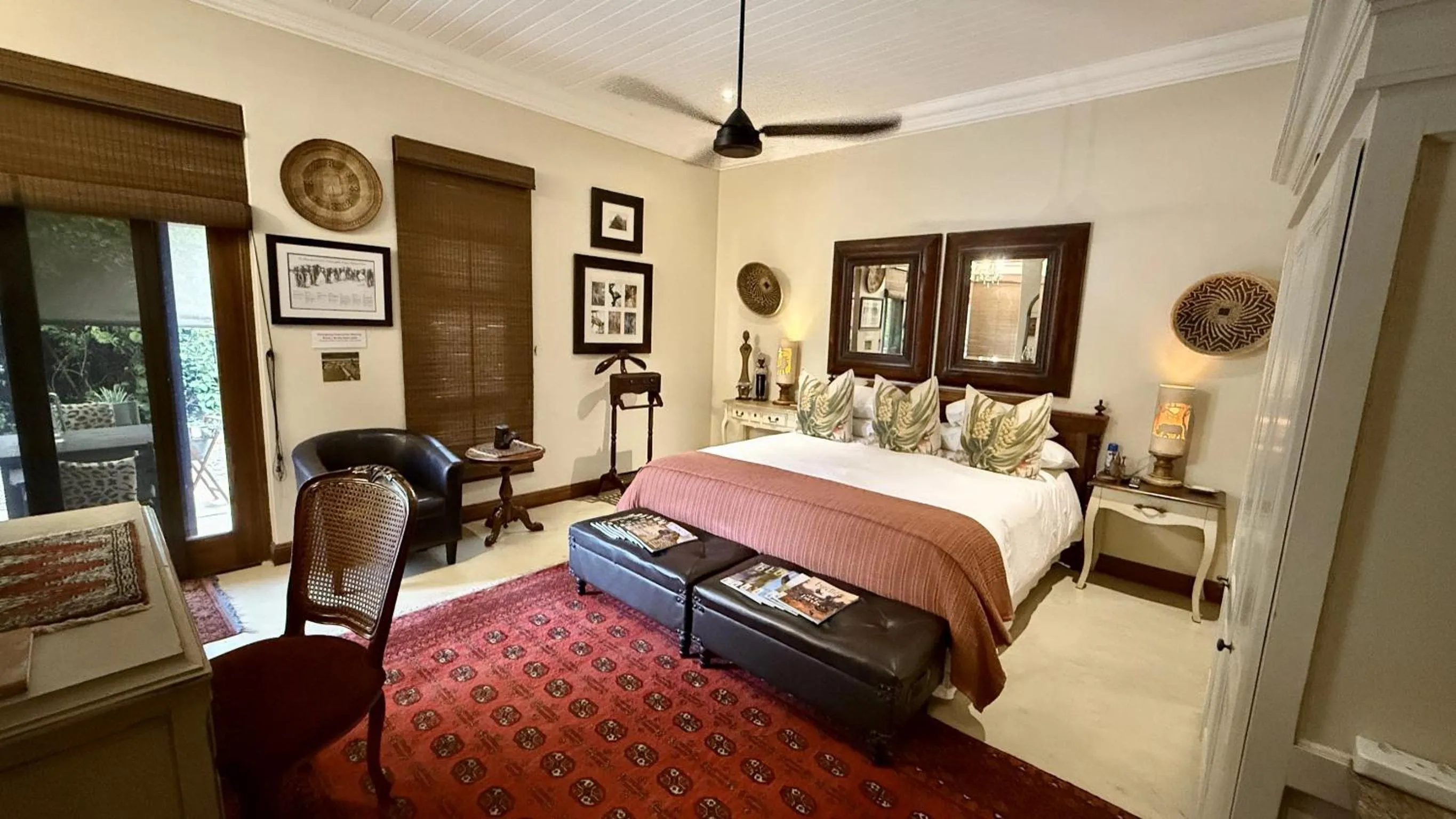 Bed in Kambaku River Lodge