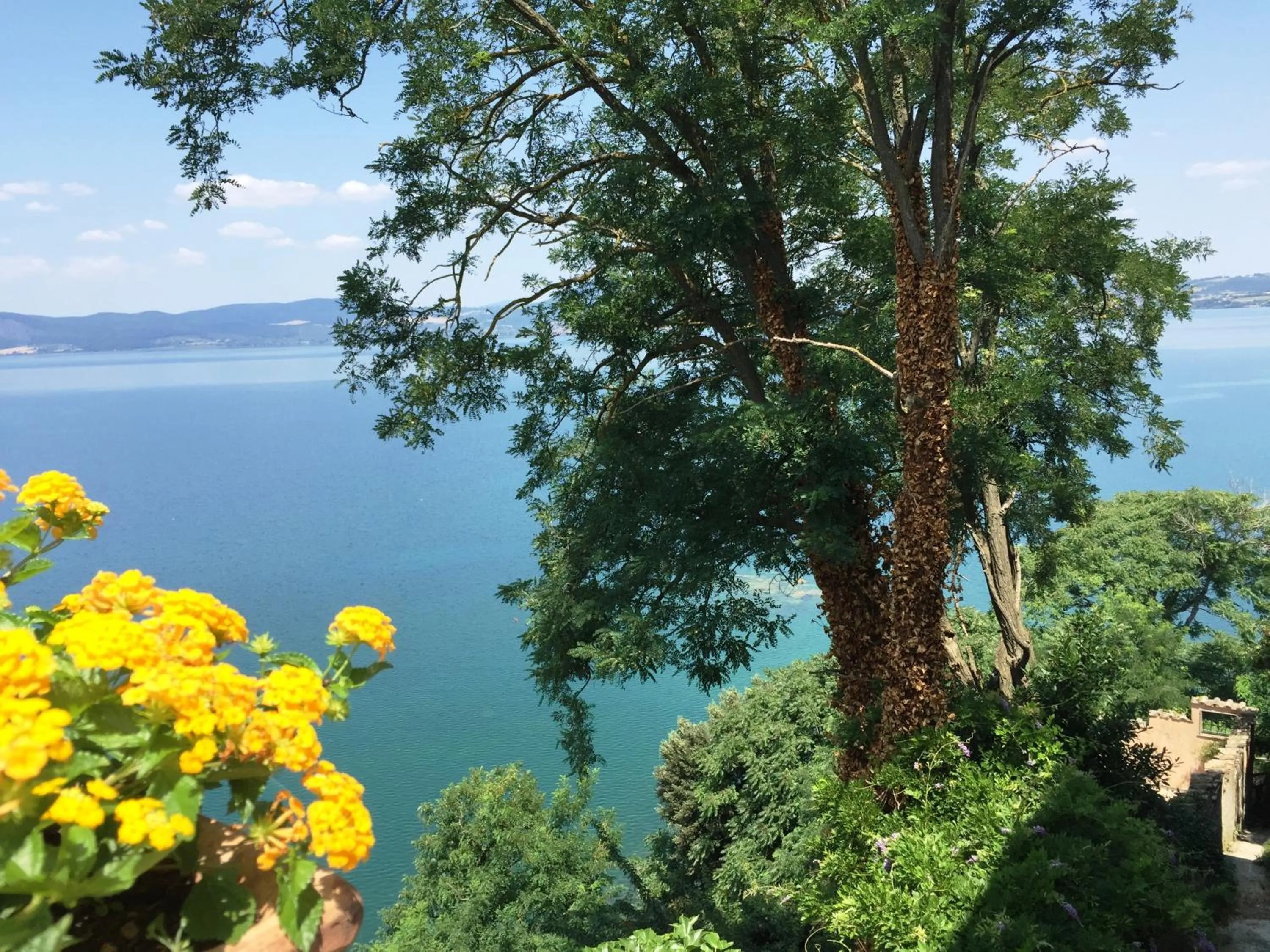 Lake view in Donna Etrusca