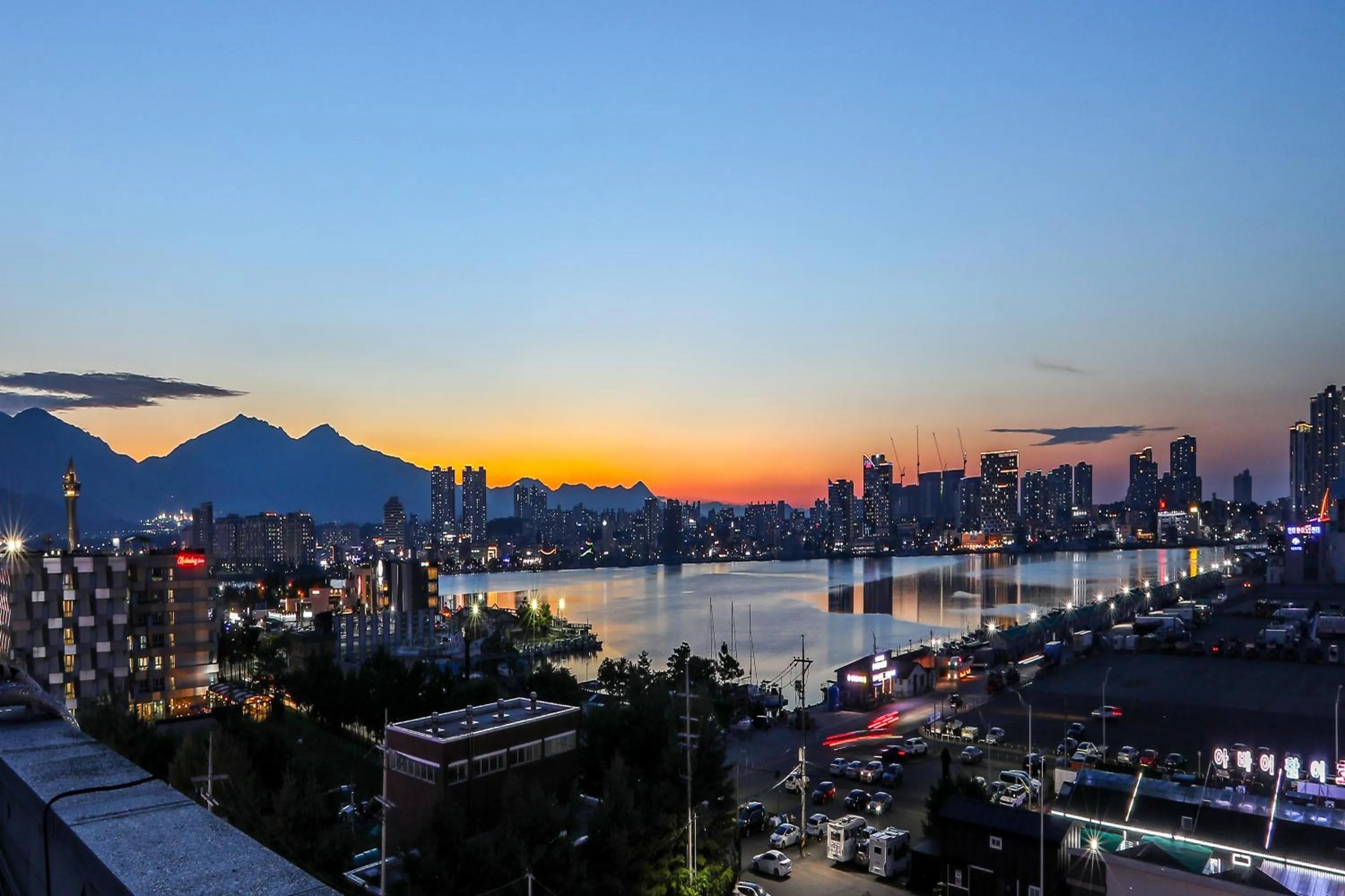 Nearby landmark in Hotelaround Sokcho