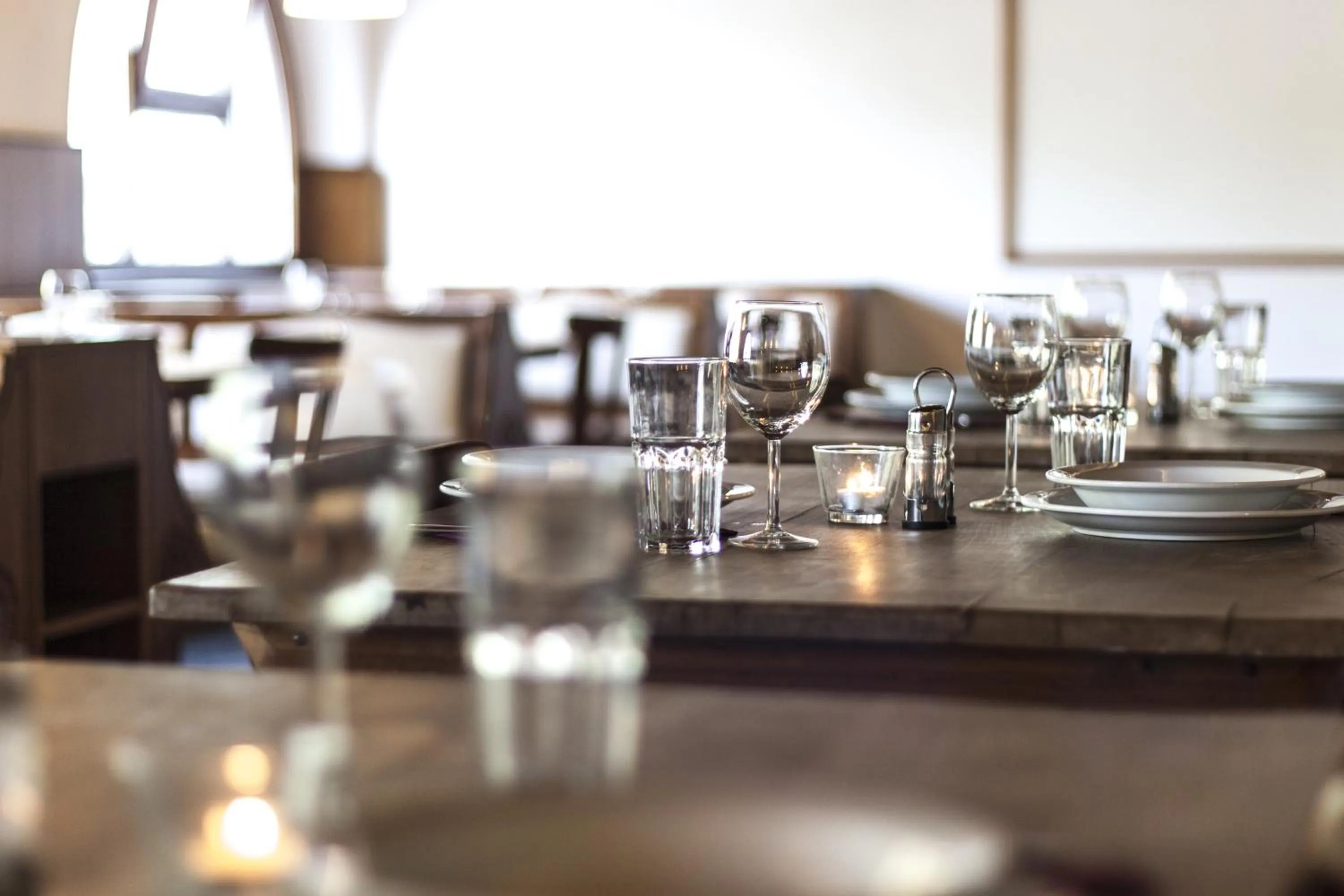 Restaurant/places to eat in Hostel Chillertal