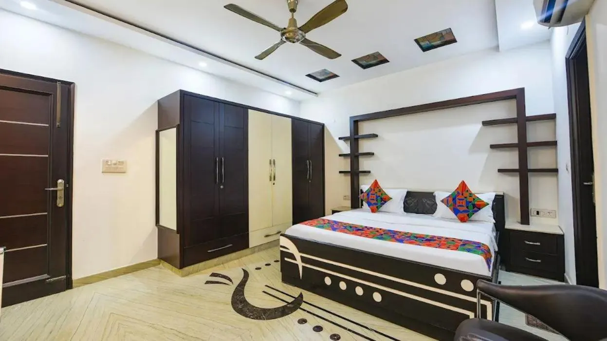 Bed in Hotel GreySky Residency