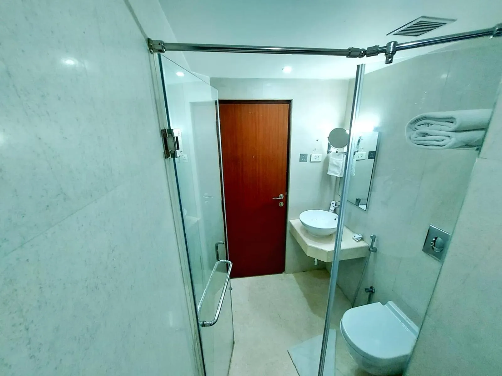 Bathroom in Olive Downtown