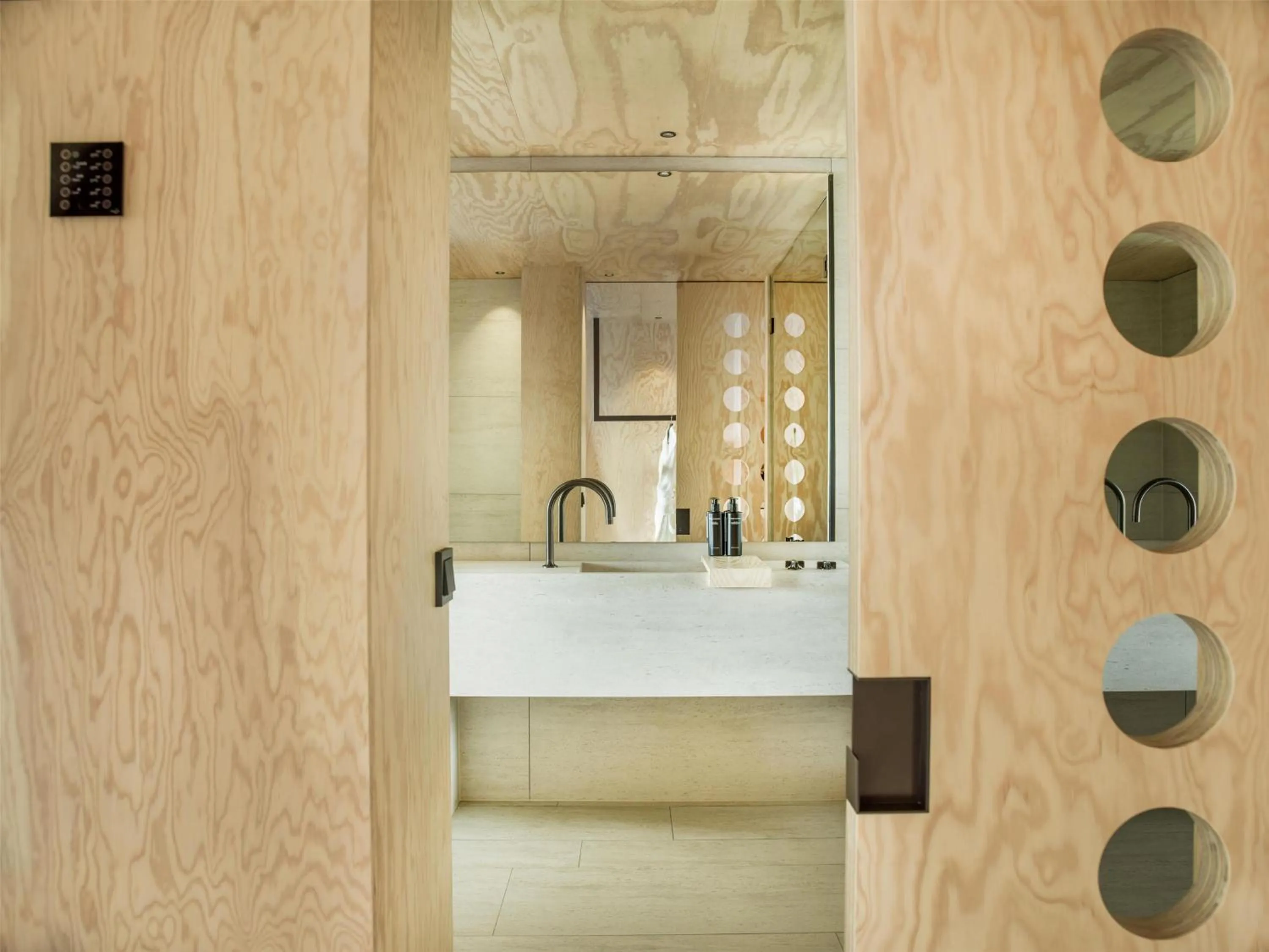 Bathroom in Radisson Collection The National Hotel, Brussels