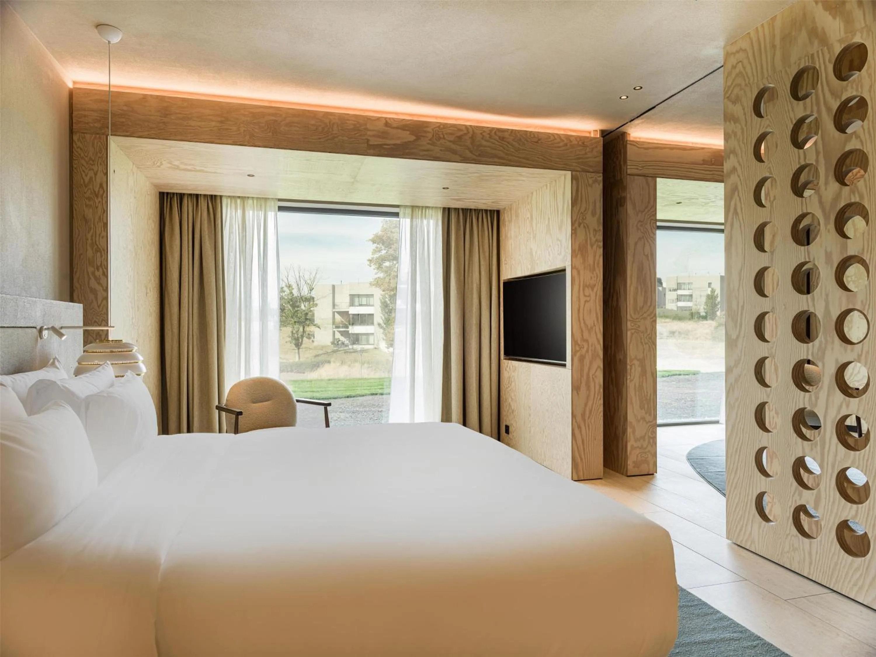 Photo of the whole room, Bed in Radisson Collection The National Hotel, Brussels