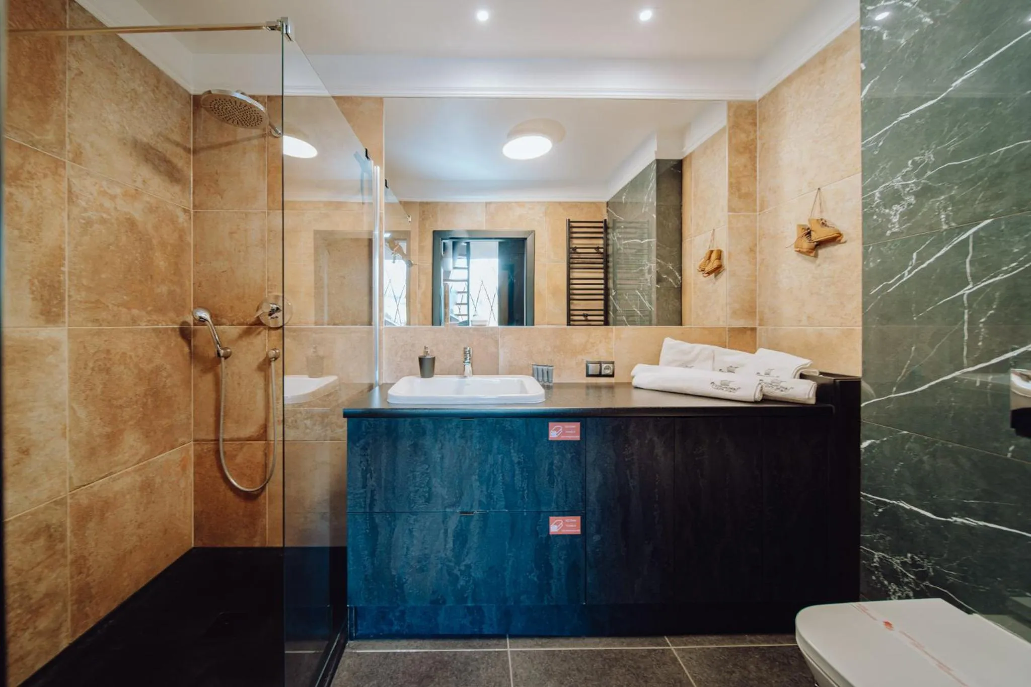 Bathroom in Norweska Dolina Family&Pet-friendly Resort