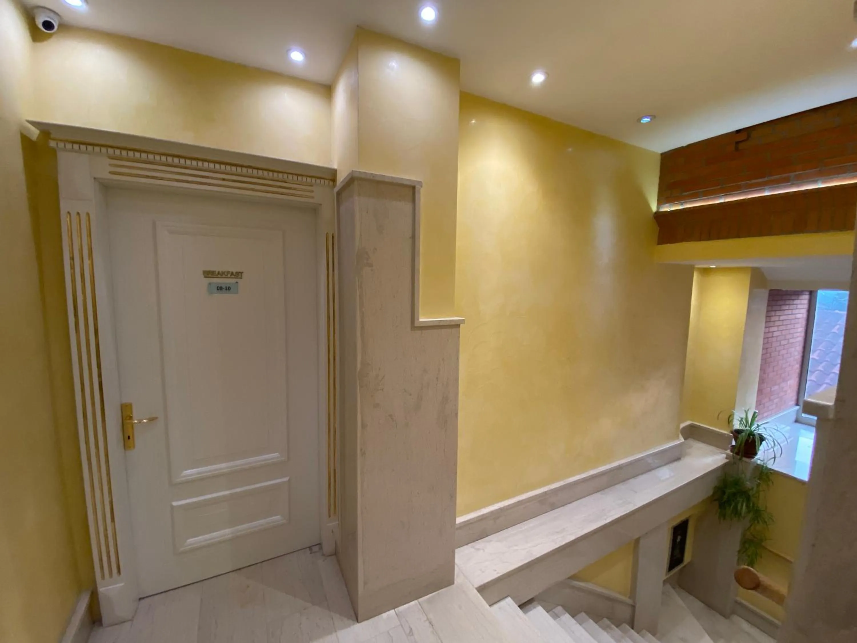 Floor plan in The Red Bricks Hotel