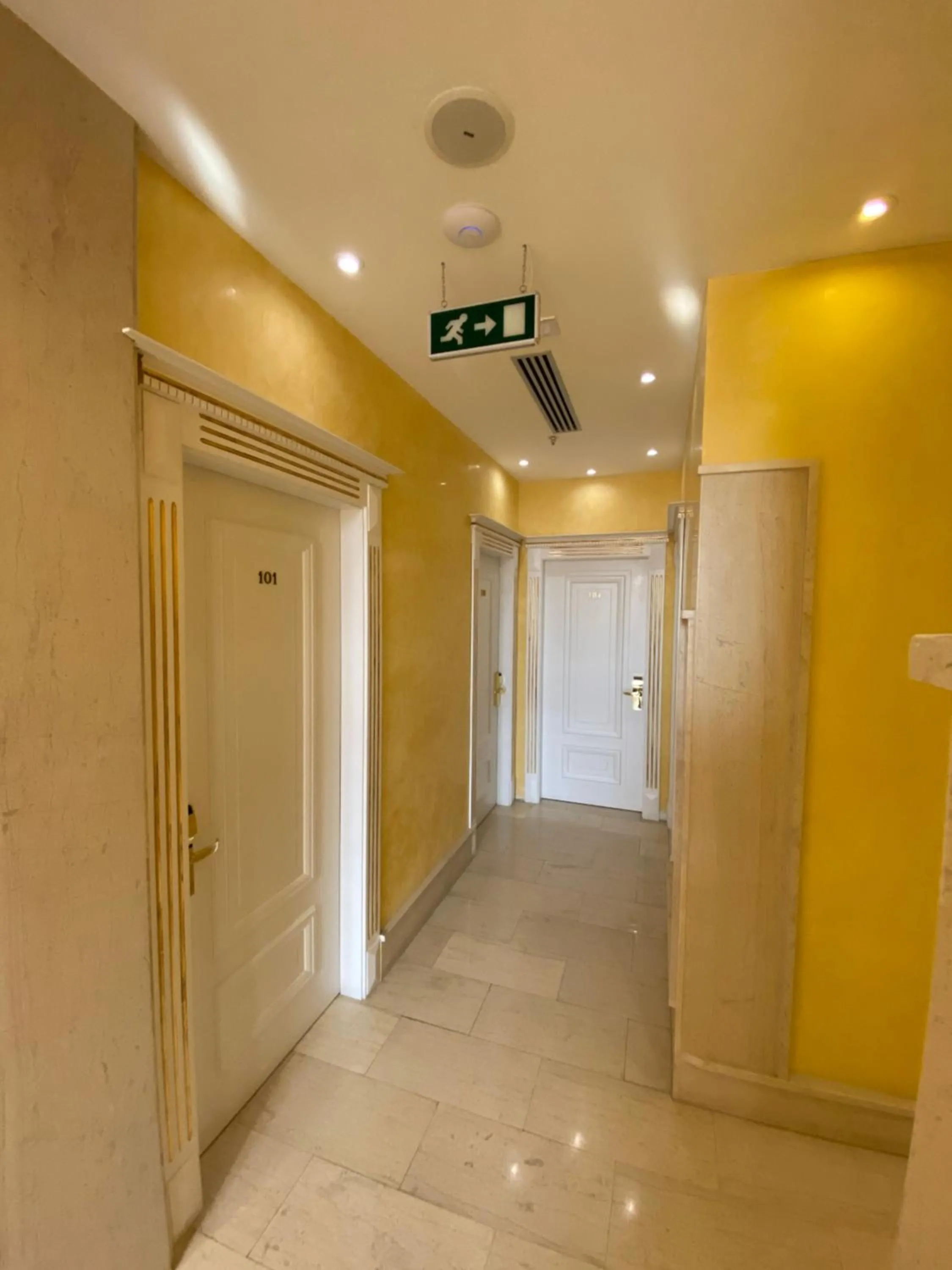 Floor plan in The Red Bricks Hotel