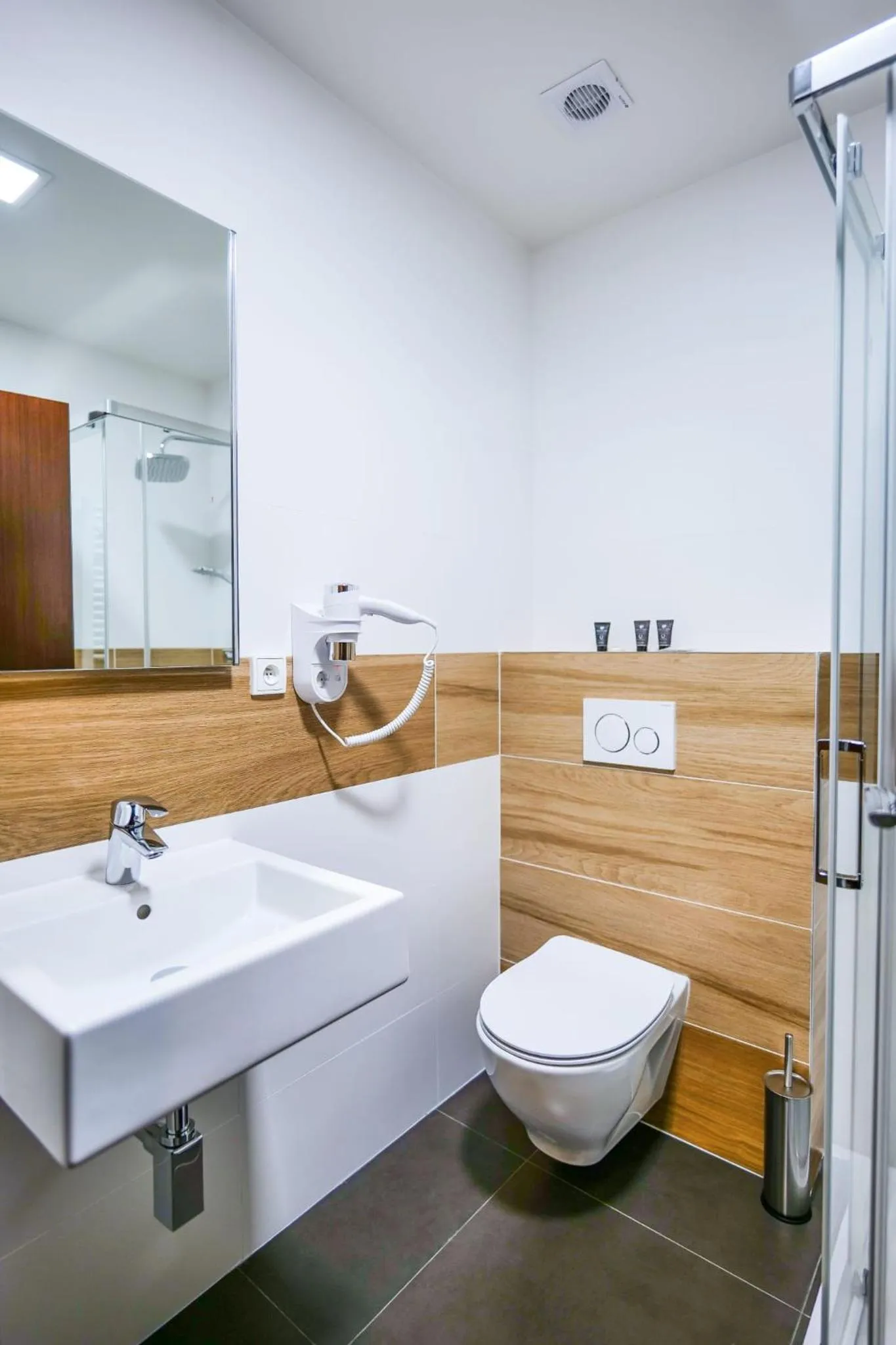 Hotel & Restaurant Pod Kaštany