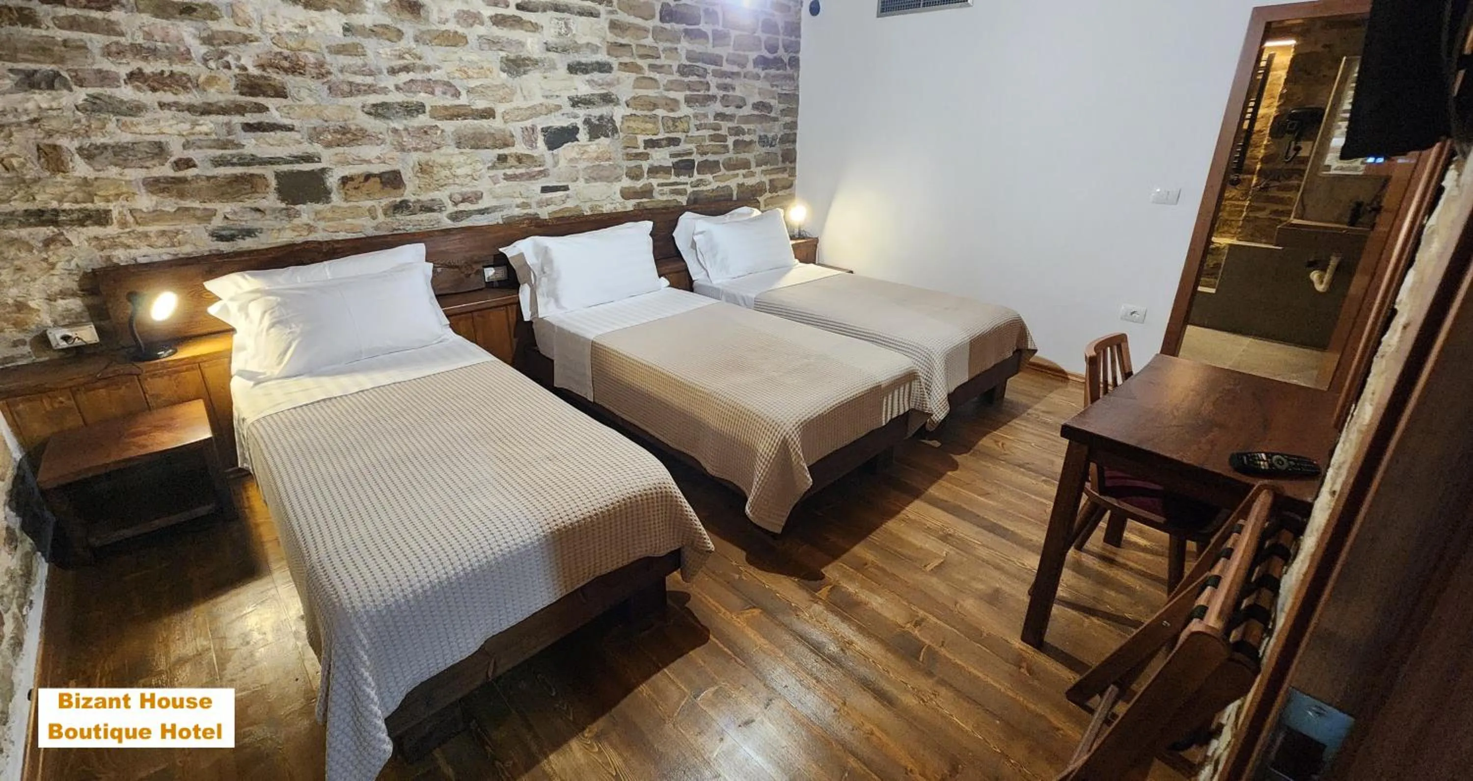 Bed in Bizant House Boutique Hotel