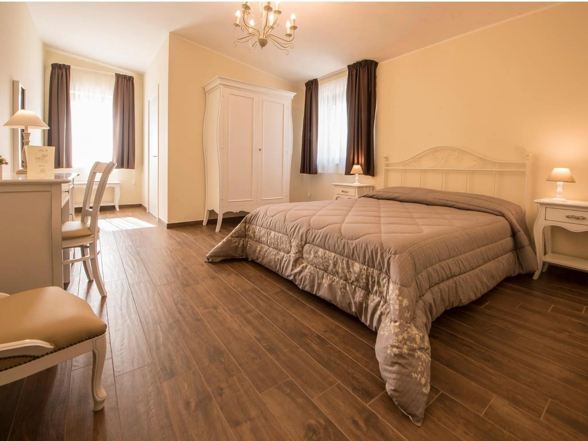 Photo of the whole room, Bed in Masseria Torre Spagnola