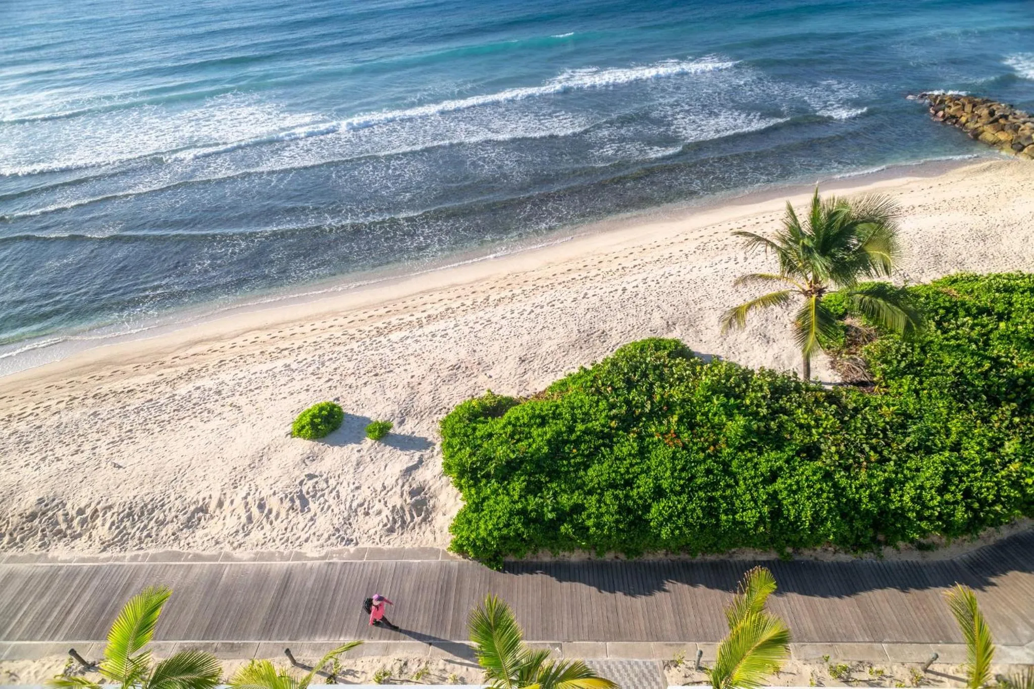 Photo of the whole room in Hotel Indigo Bridgetown Barbados by IHG