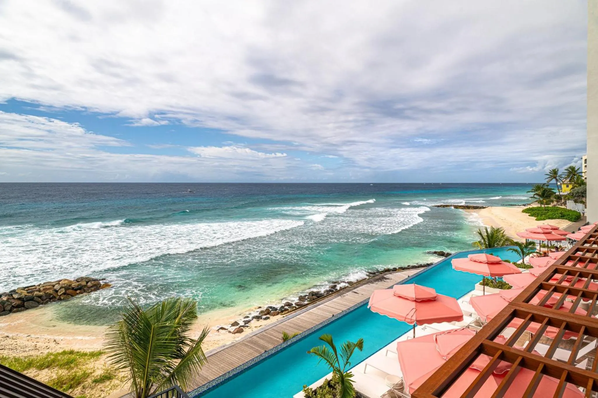 Photo of the whole room in Hotel Indigo Bridgetown Barbados by IHG