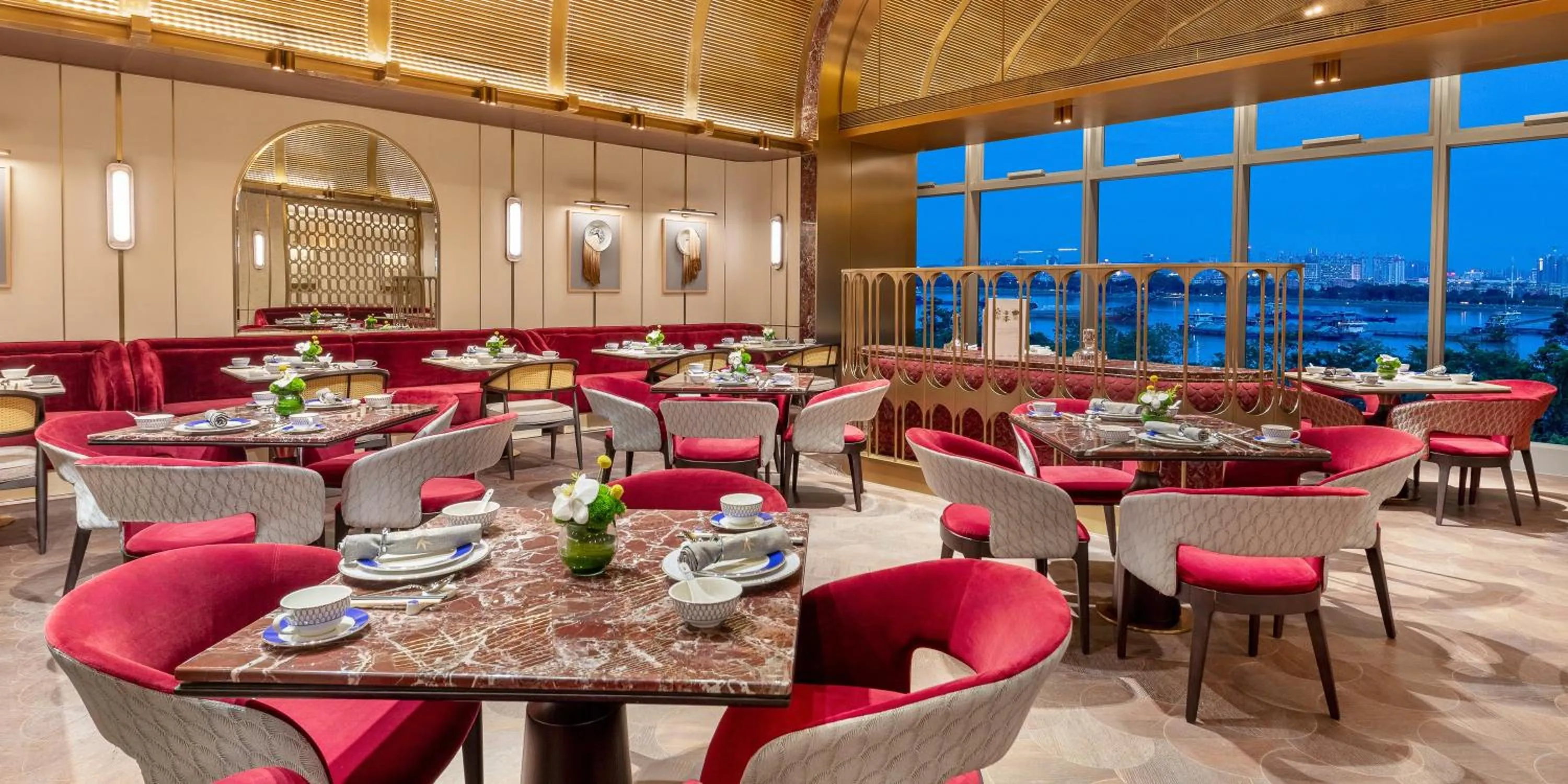 Restaurant/places to eat in Crowne Plaza Guangzhou Window of Canton