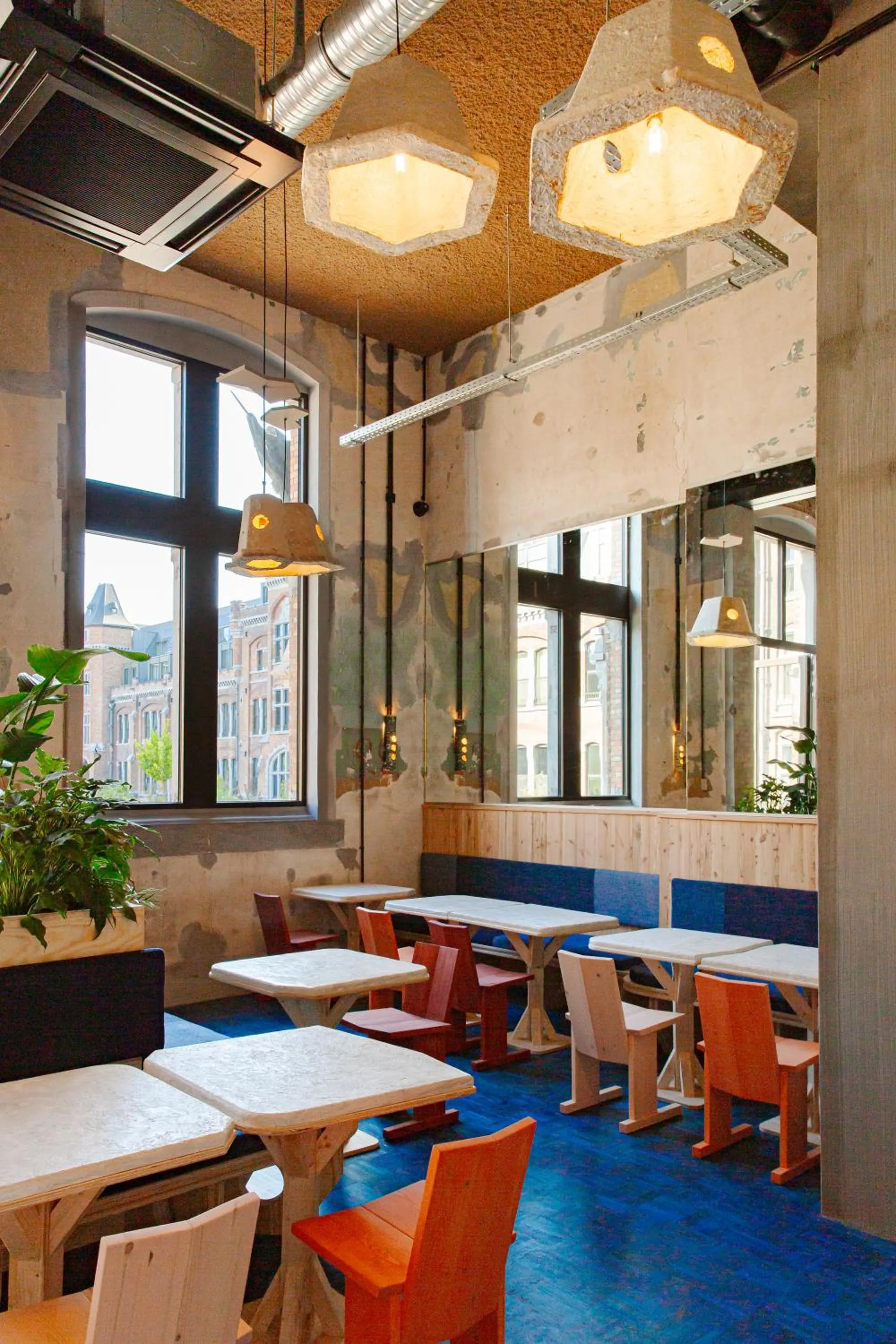 Restaurant/places to eat in JAM Ghent