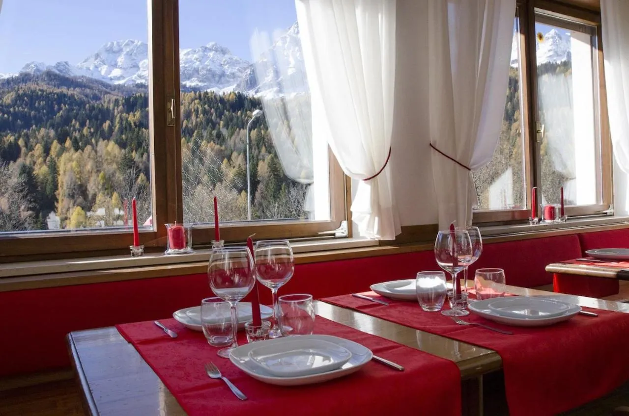 Restaurant/places to eat in Albergo al Sole