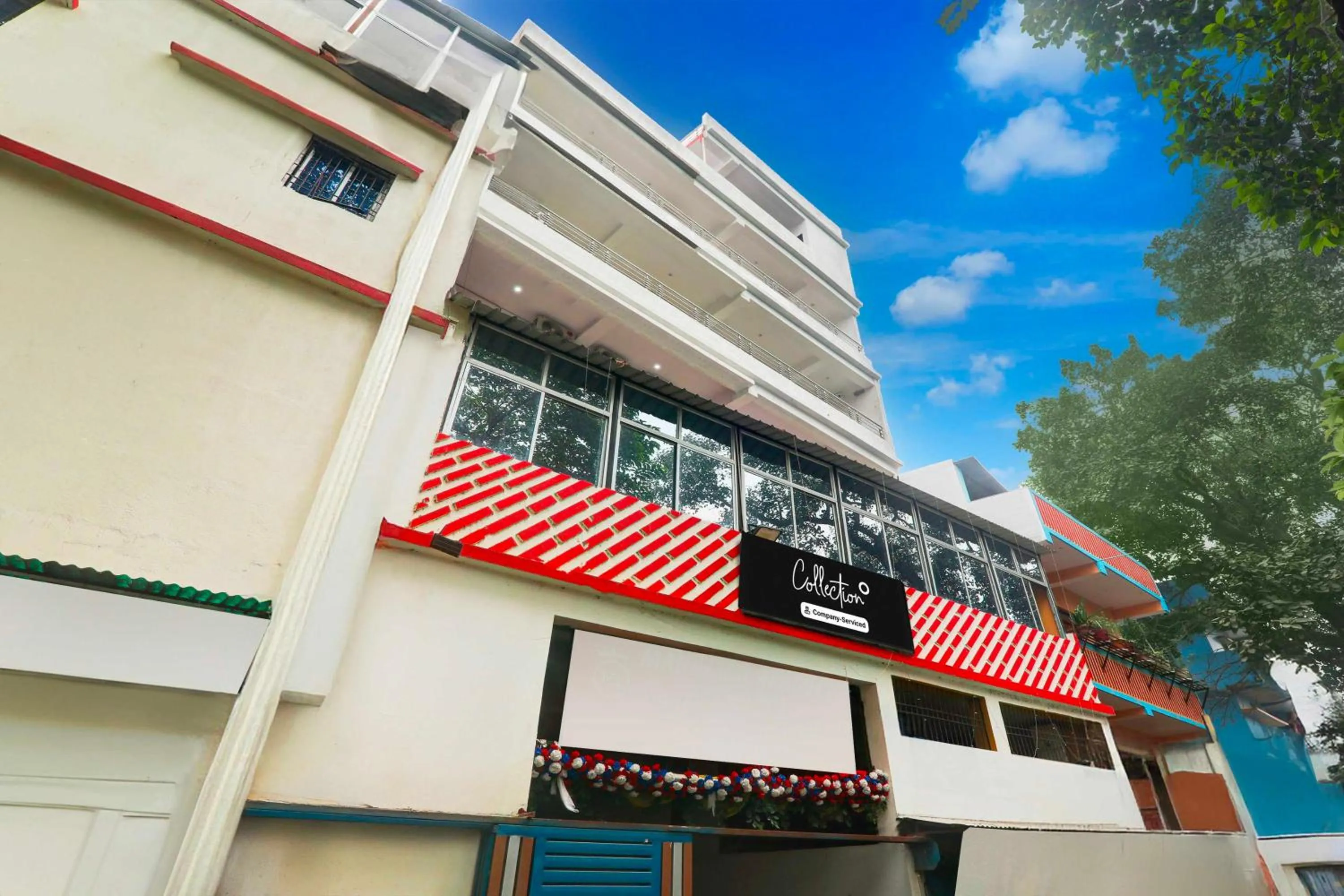 Facade/entrance in Collection O Patna Pathri Ghat