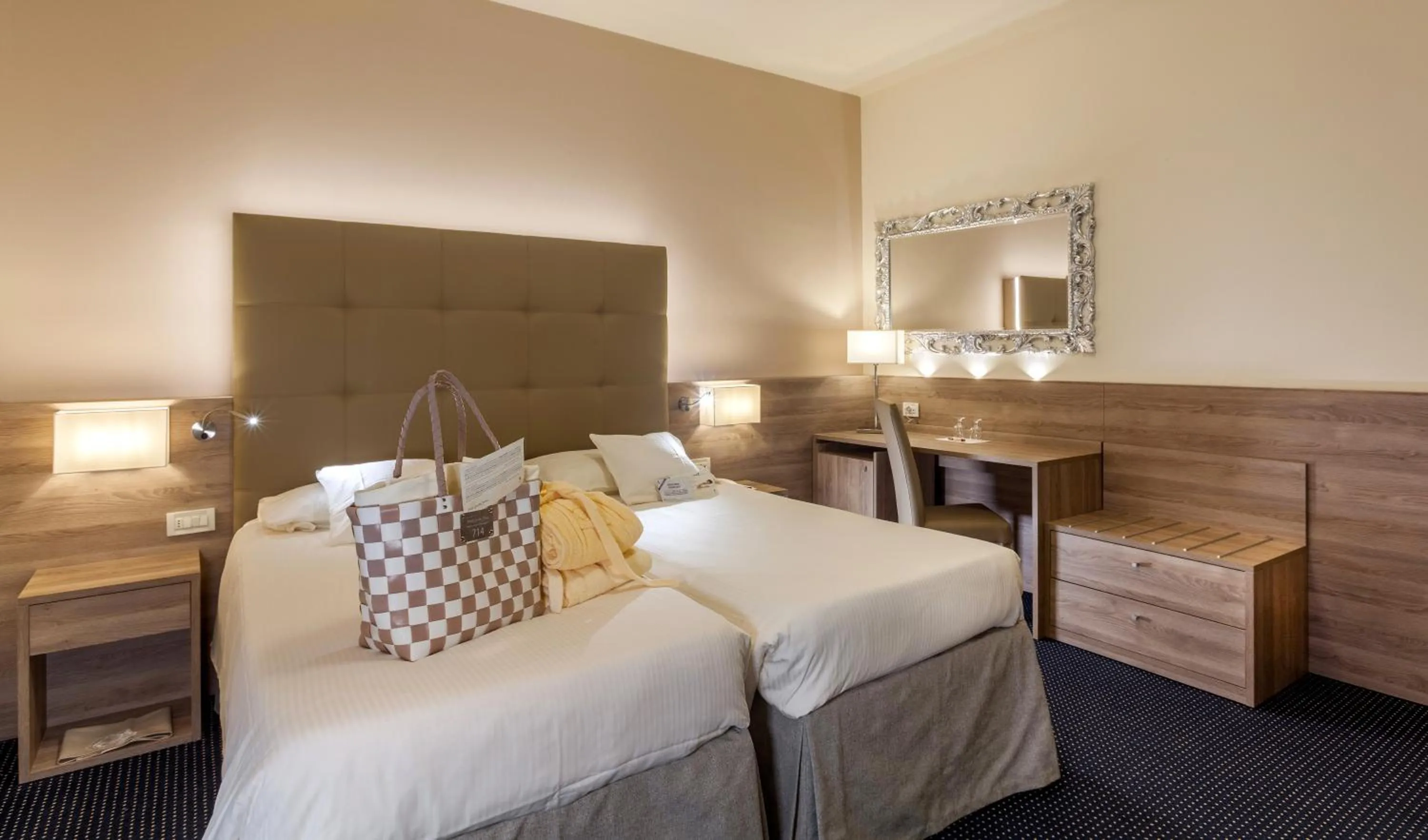 Photo of the whole room, Bed in Hotel Garden Terme