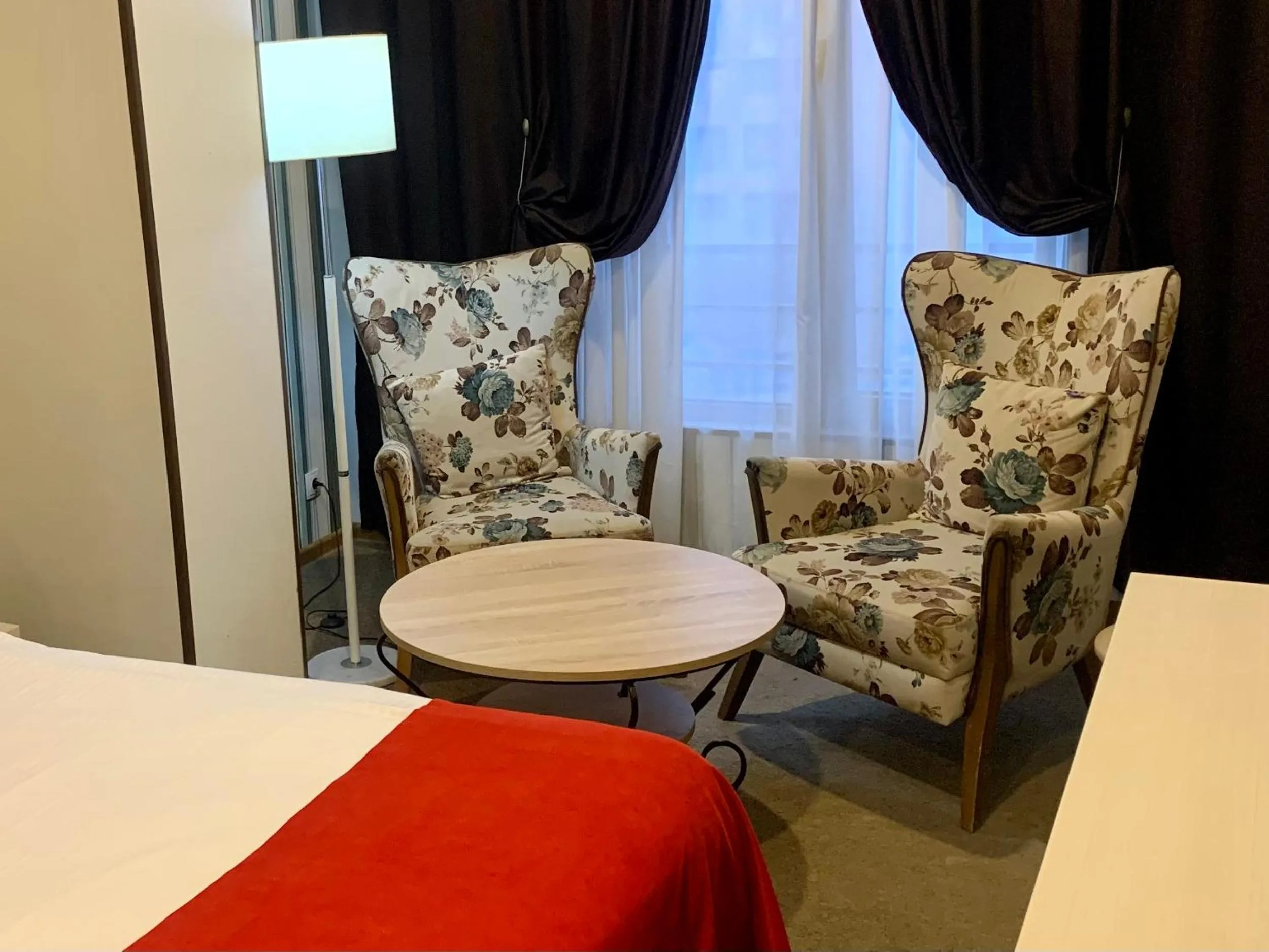 Photo of the whole room, Bed in East Gate Boutique Hotel