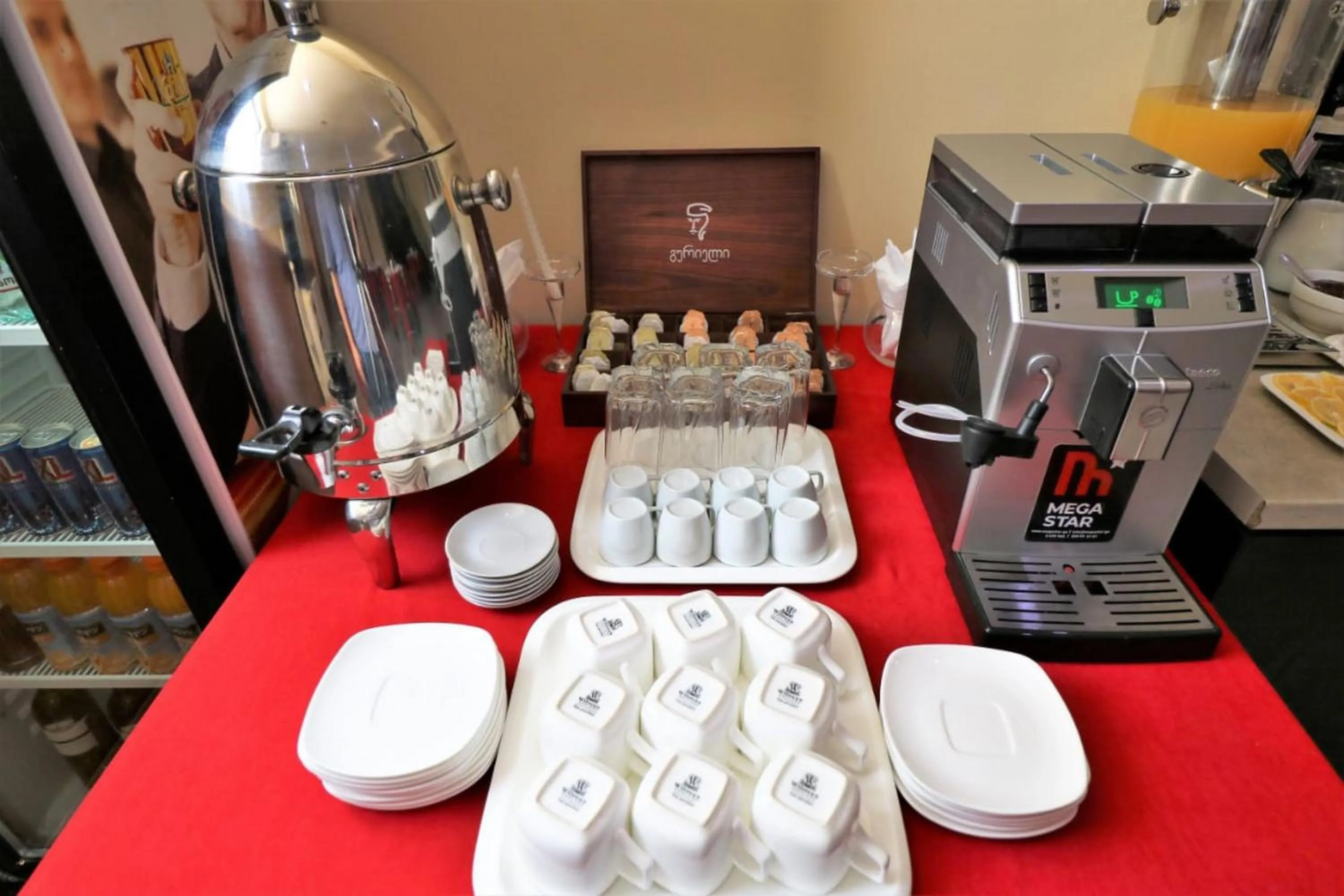 Coffee/tea facilities in East Gate Boutique Hotel