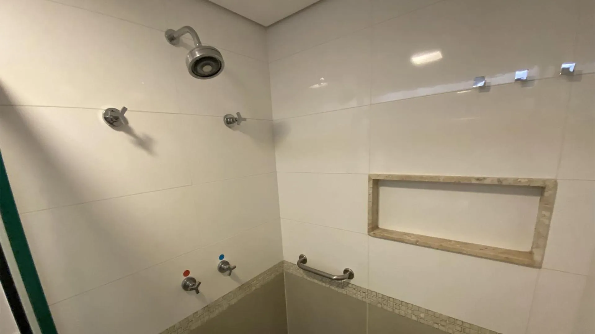 Shower in Hot Beach Celebration