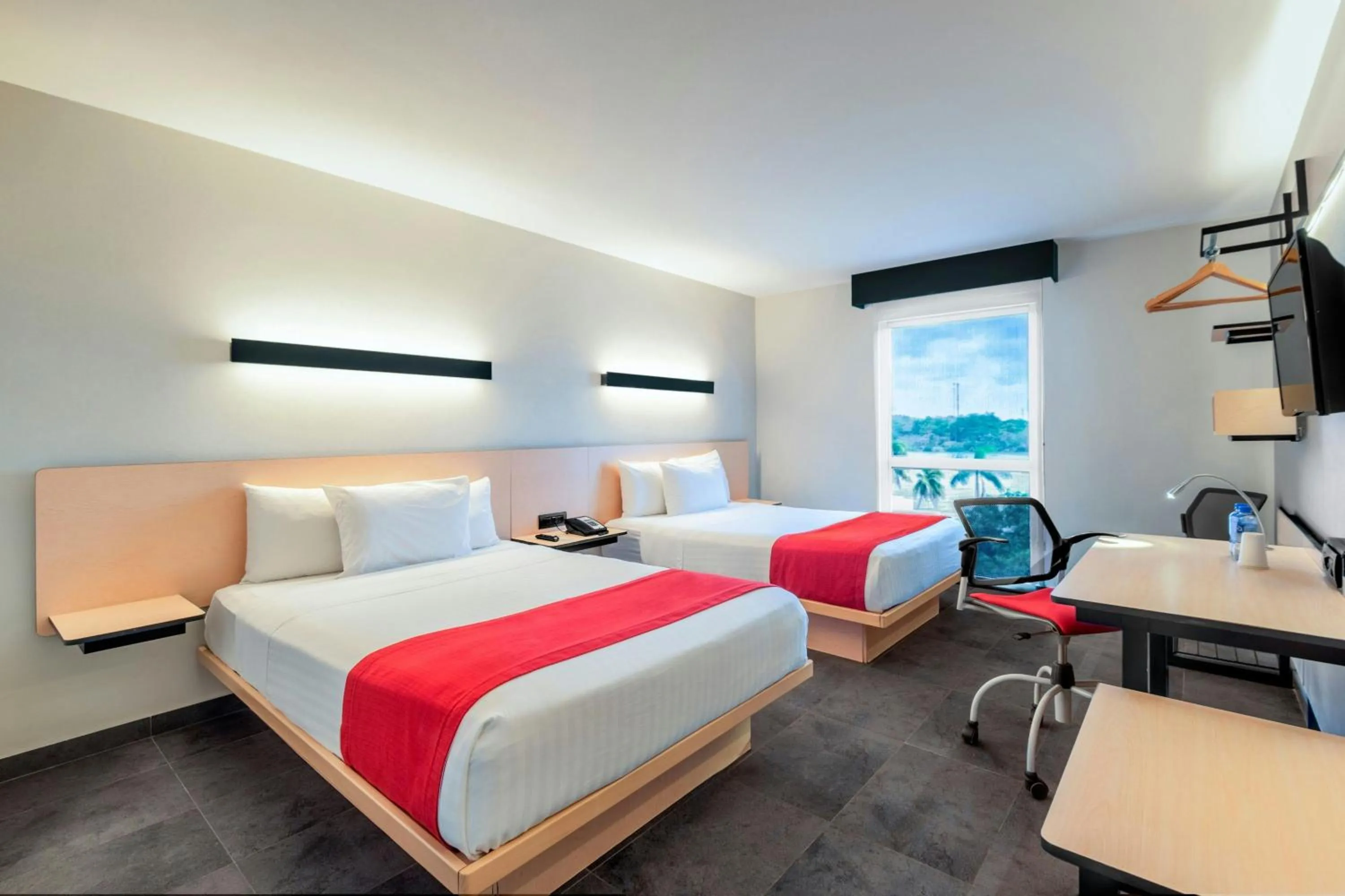 Photo of the whole room, Bed in City Express by Marriott Tuxpan