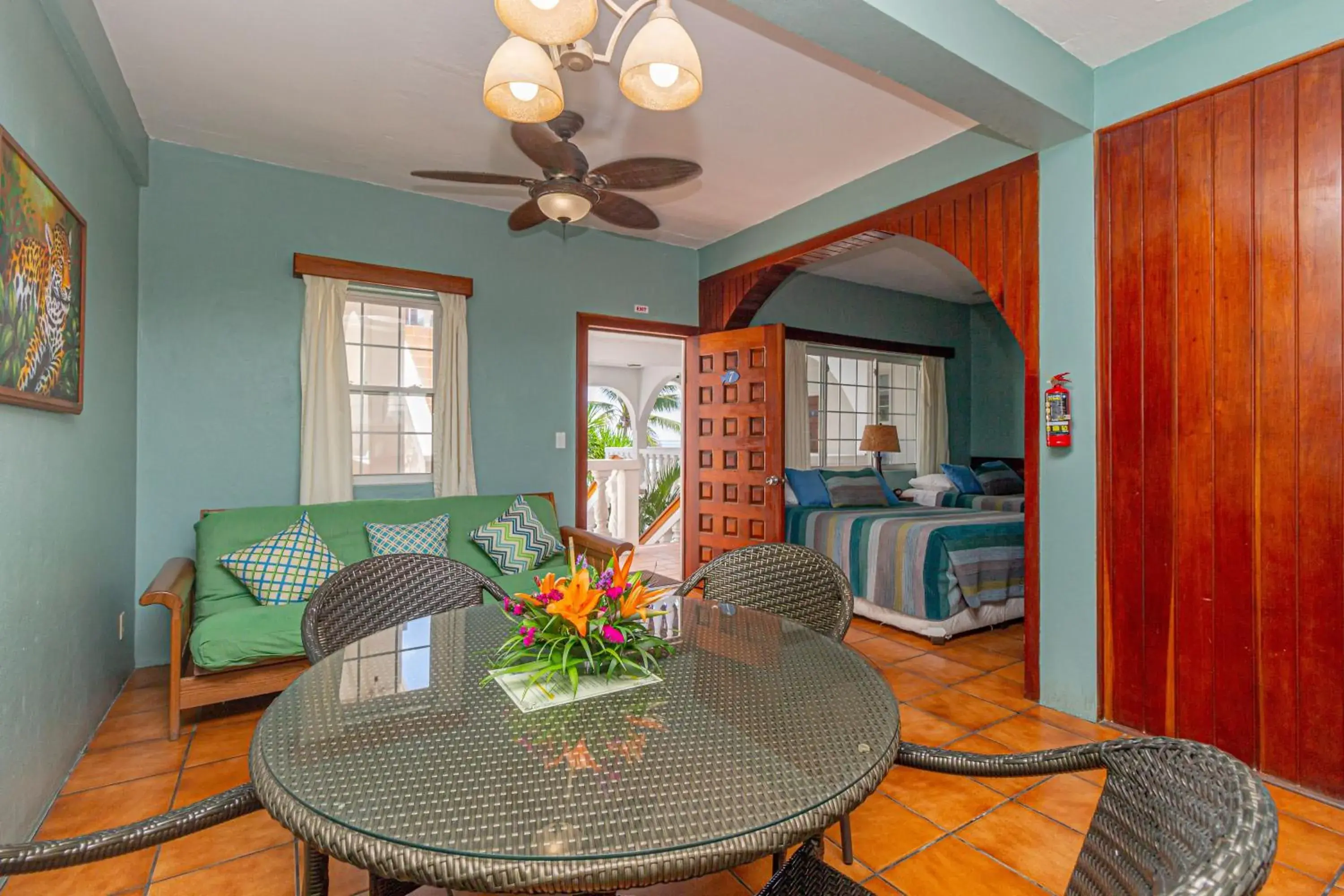 Suite with Garden View in Blue Tang Inn Suite with Garden View in Blue Tang Inn