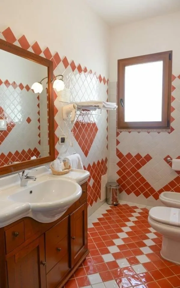 Bathroom in Hotel Club Ragno D'oro