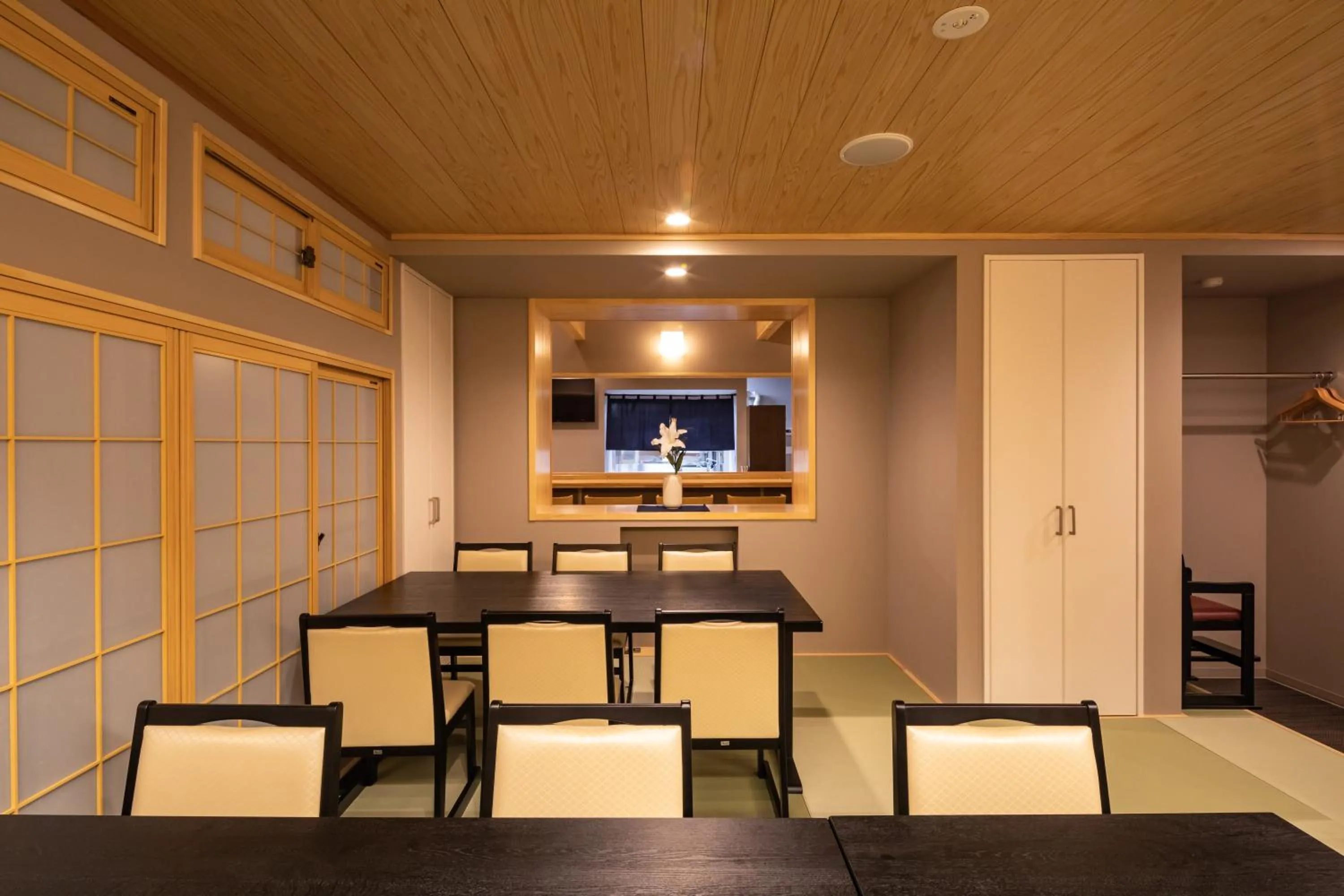 Restaurant/places to eat in Aoni Sanso