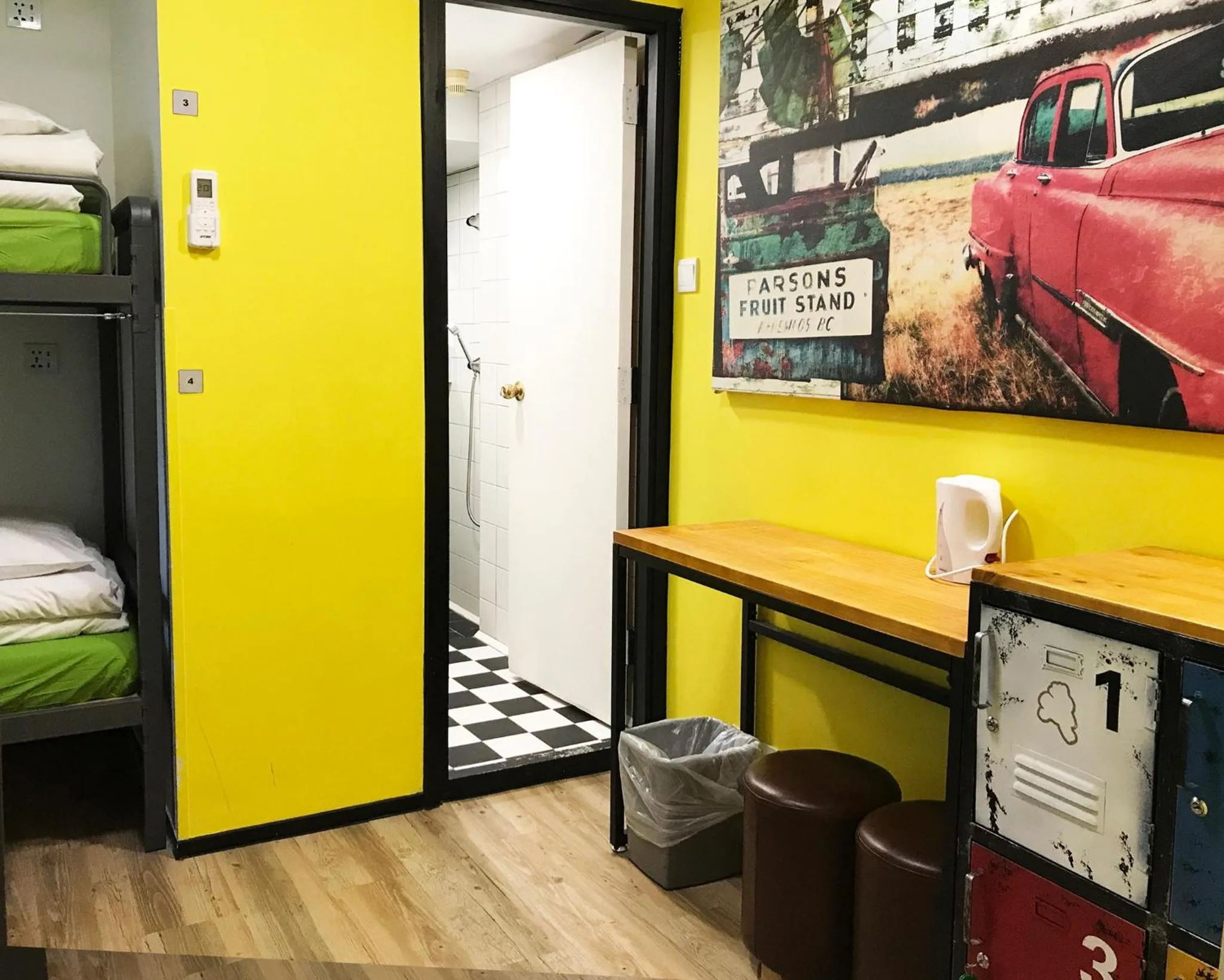 Decorative detail in Yesinn @YMT