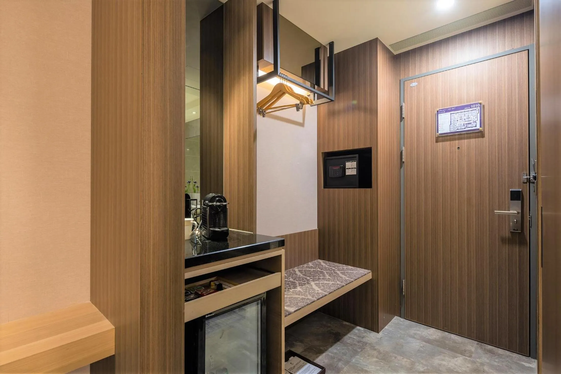 minibar in Hotel Intrendy