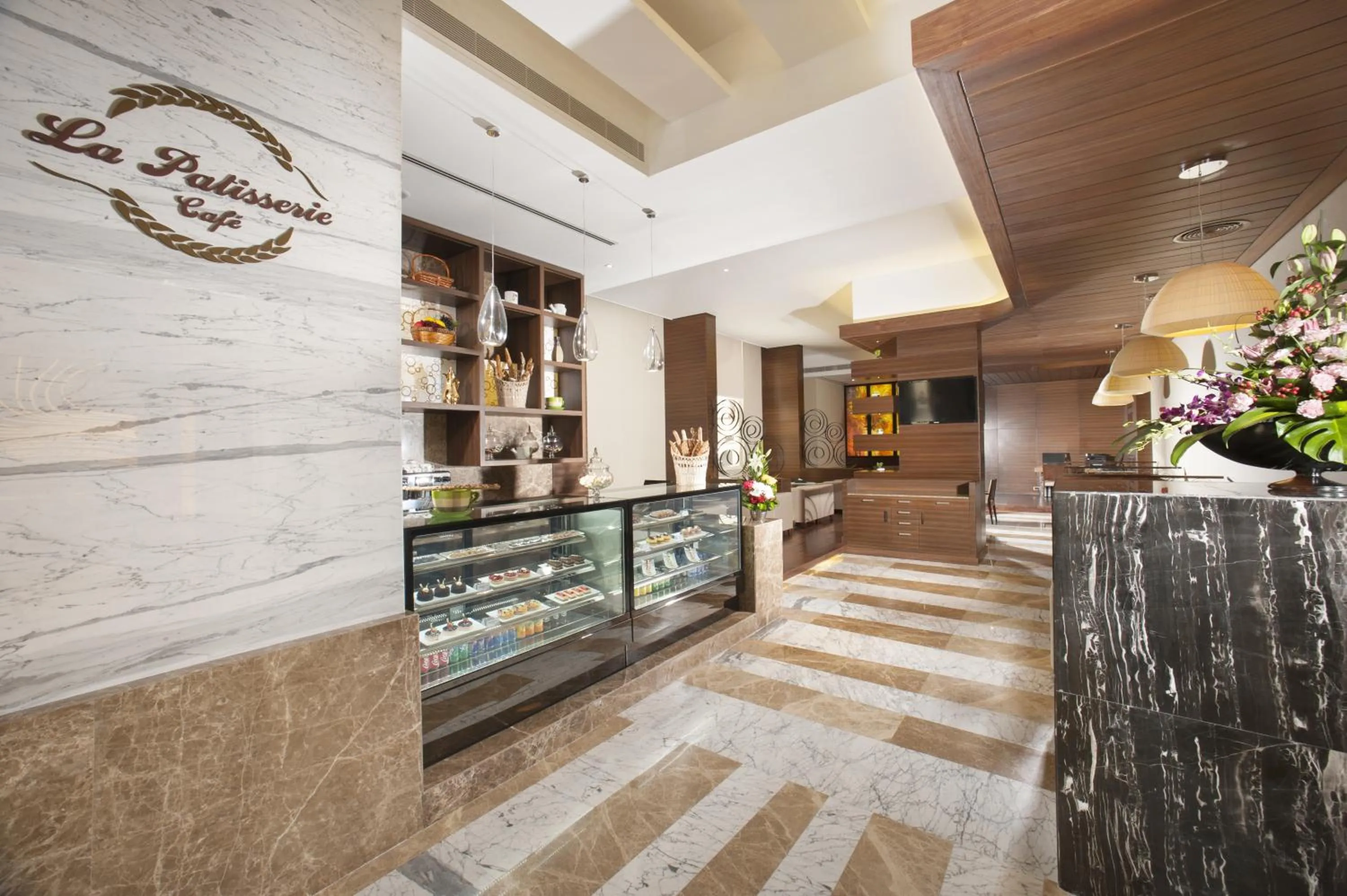 Coffee/tea facilities in Ramee Rose Hotel